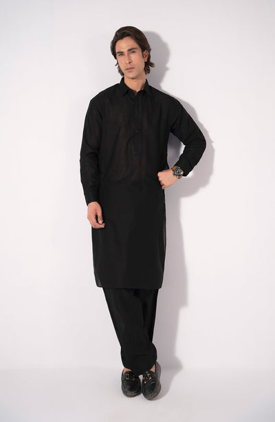 Embroidered Awami Suit - Shop Now at Shahnameh