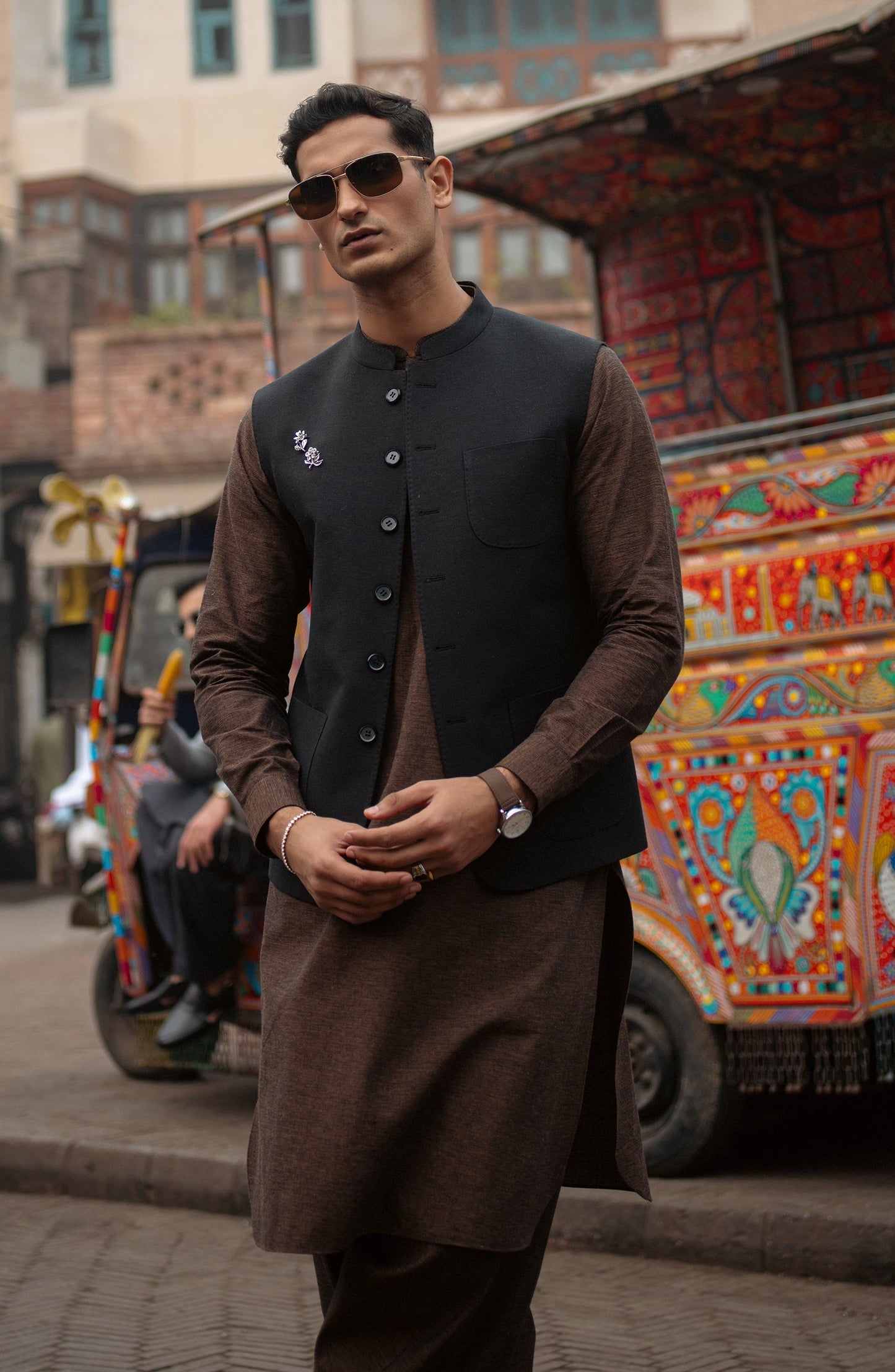 Kamalia Khaddar Suit - Shop Now at Shahnameh