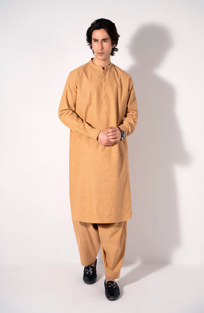 Kamalia Khaddar Suit - Shop Now at Shahnameh