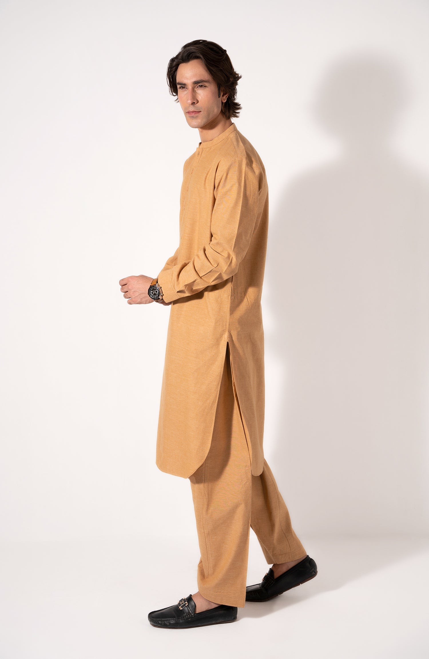 Kamalia Khaddar Suit - Shop Now at Shahnameh