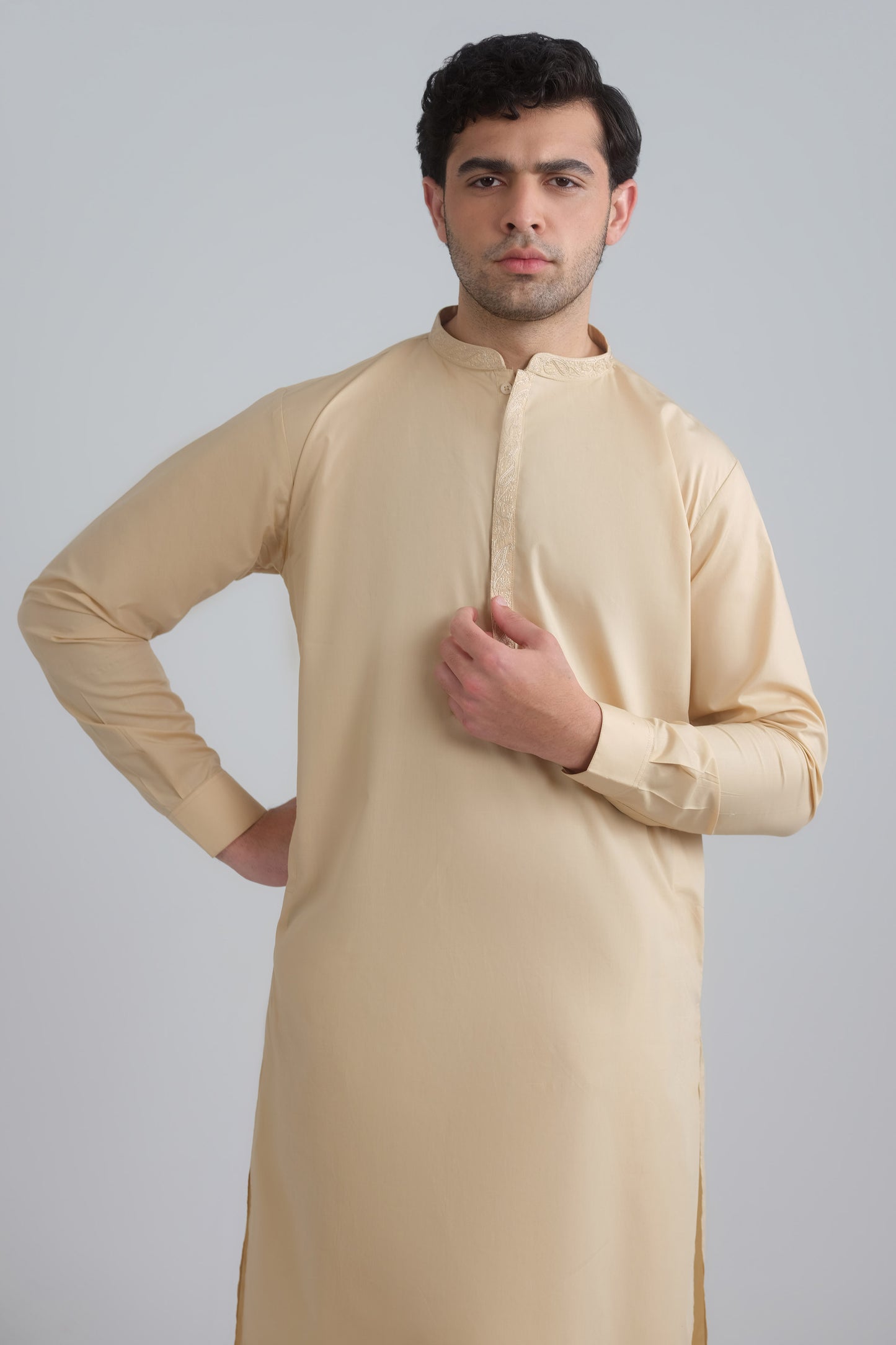 Riwayat Suit - SMS702125