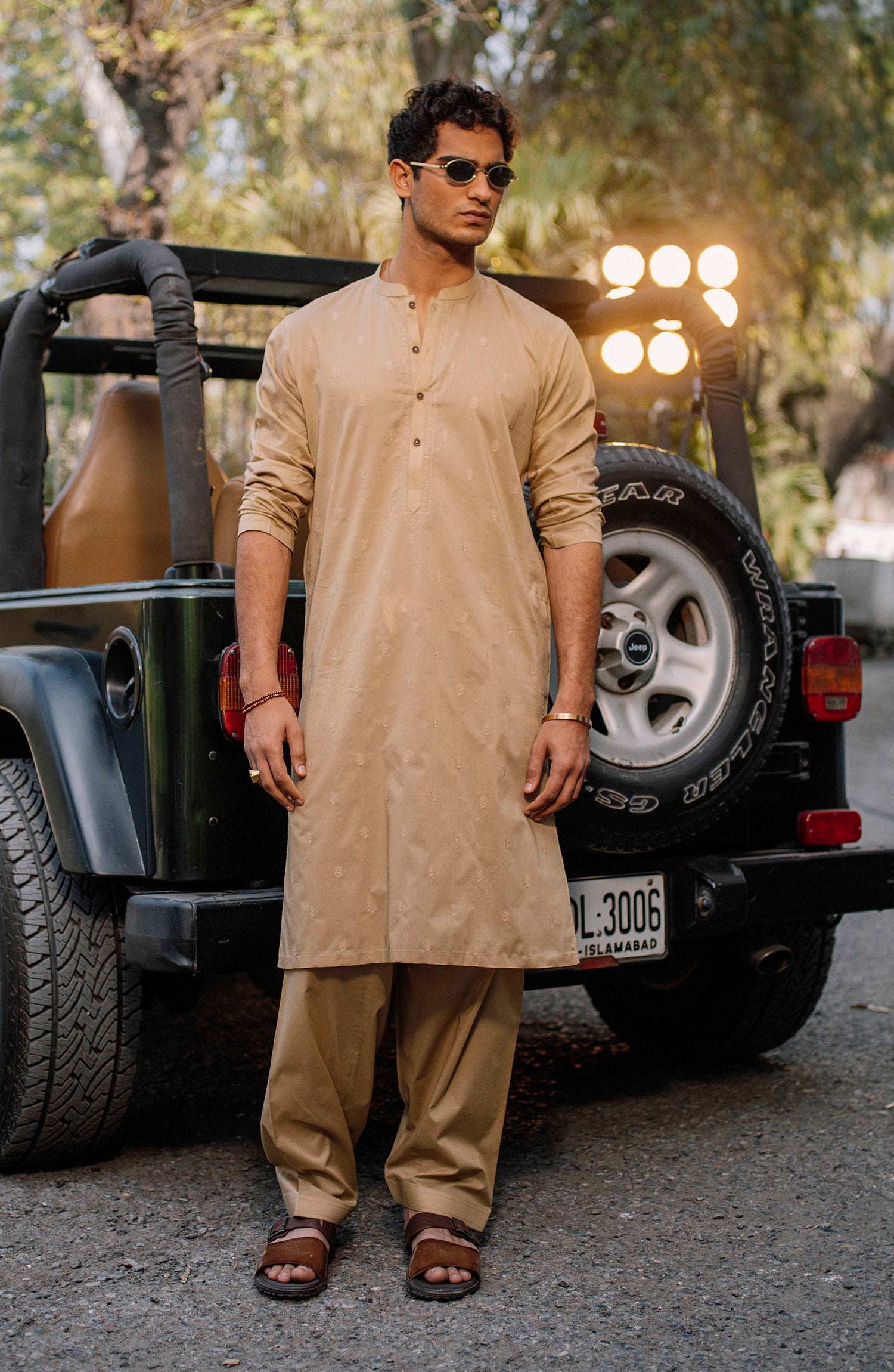 Men's 2 Piece Suit - Shop Now at Shahnameh