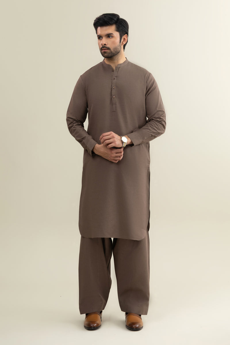 Men's Band Collar Suit - SMS810225 - Shop Now at Shahnameh