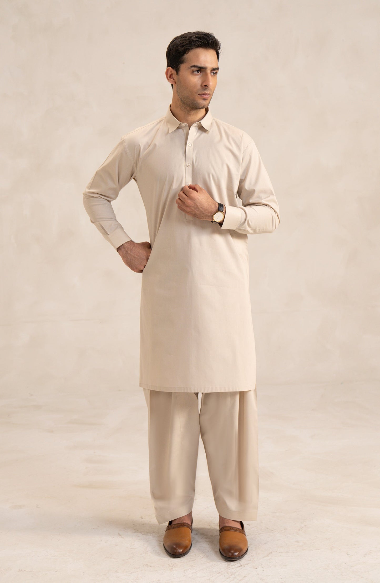 Men's Band Collar Suit - Shop Now at Shahnameh