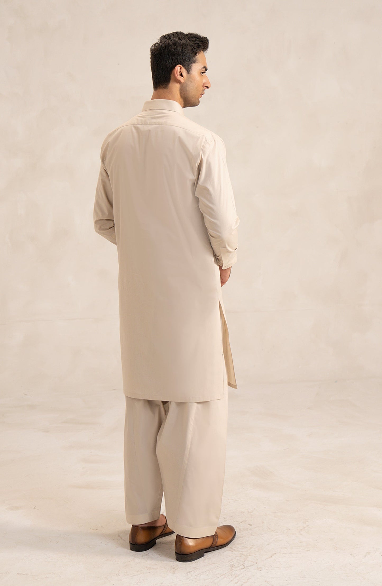 Men's Band Collar Suit - Shop Now at Shahnameh