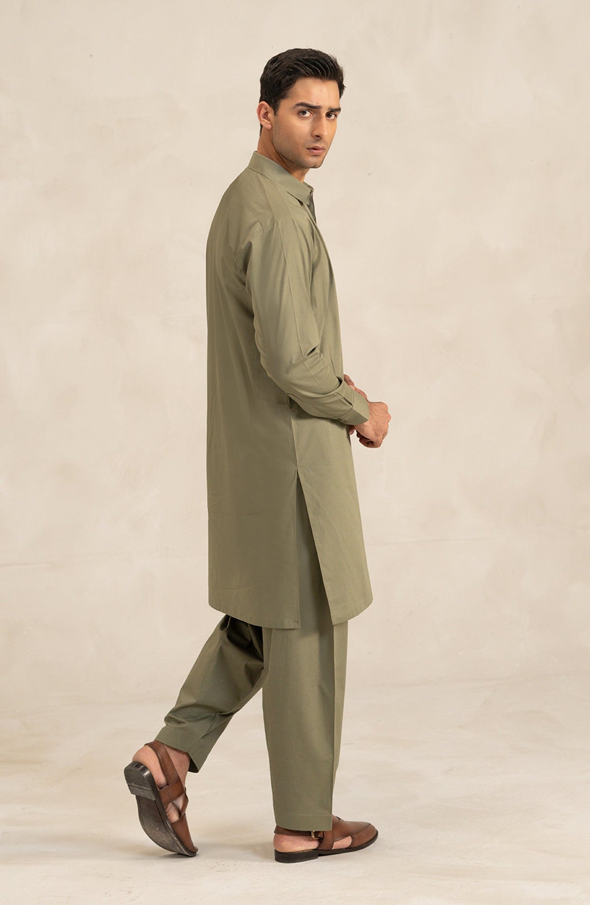 Men's Band Collar Suit - Shop Now at Shahnameh