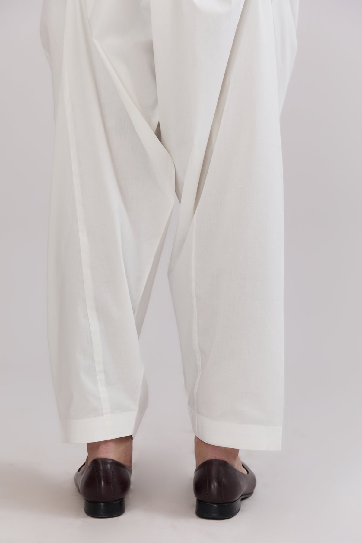 Men Shalwar - SMSR501425 - Shop Now at Shahnameh