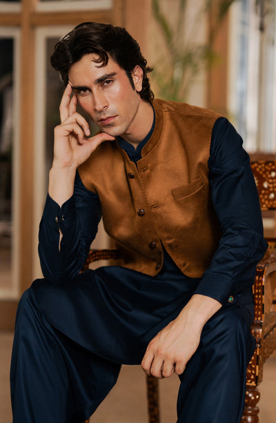 Men's Basic Waistcoat - SMWC403A425 - Shop Now at Shahnameh