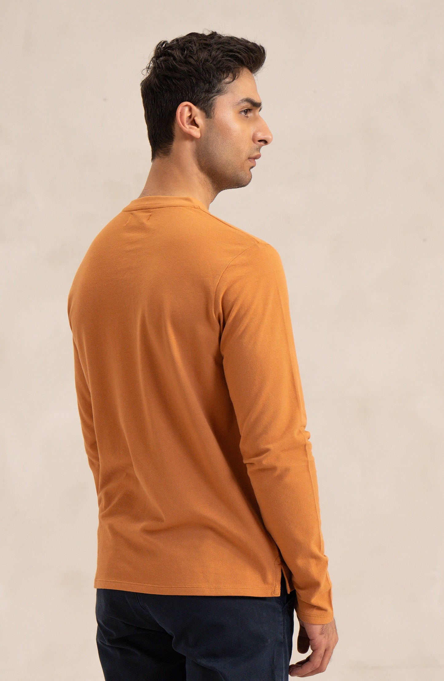Men's Pique Henley In Rust