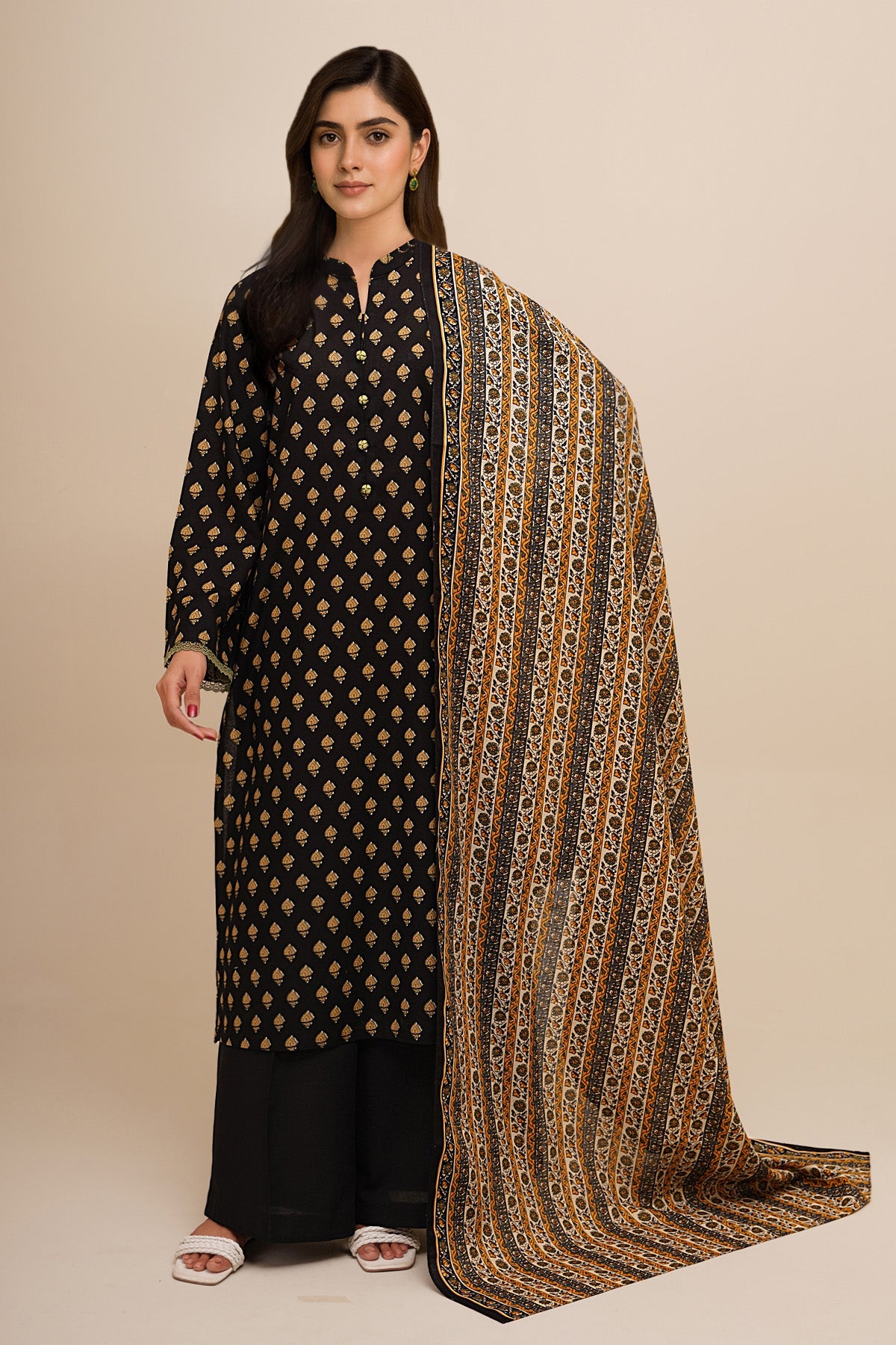 2 Piece - Printed Khaddar Suit - X7134 - Shop Now at Kayseria