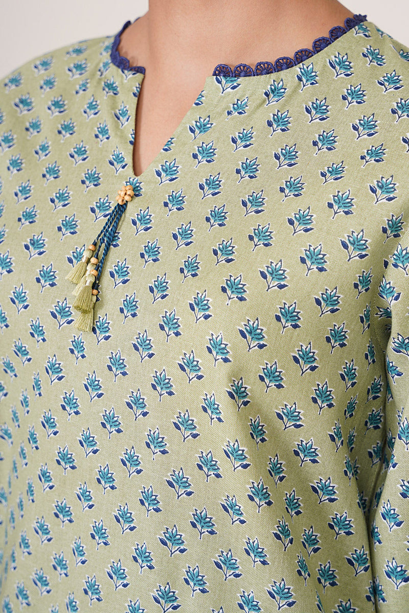 3 Piece - Printed Khaddar Suit - X7135 - Shop Now at Kayseria