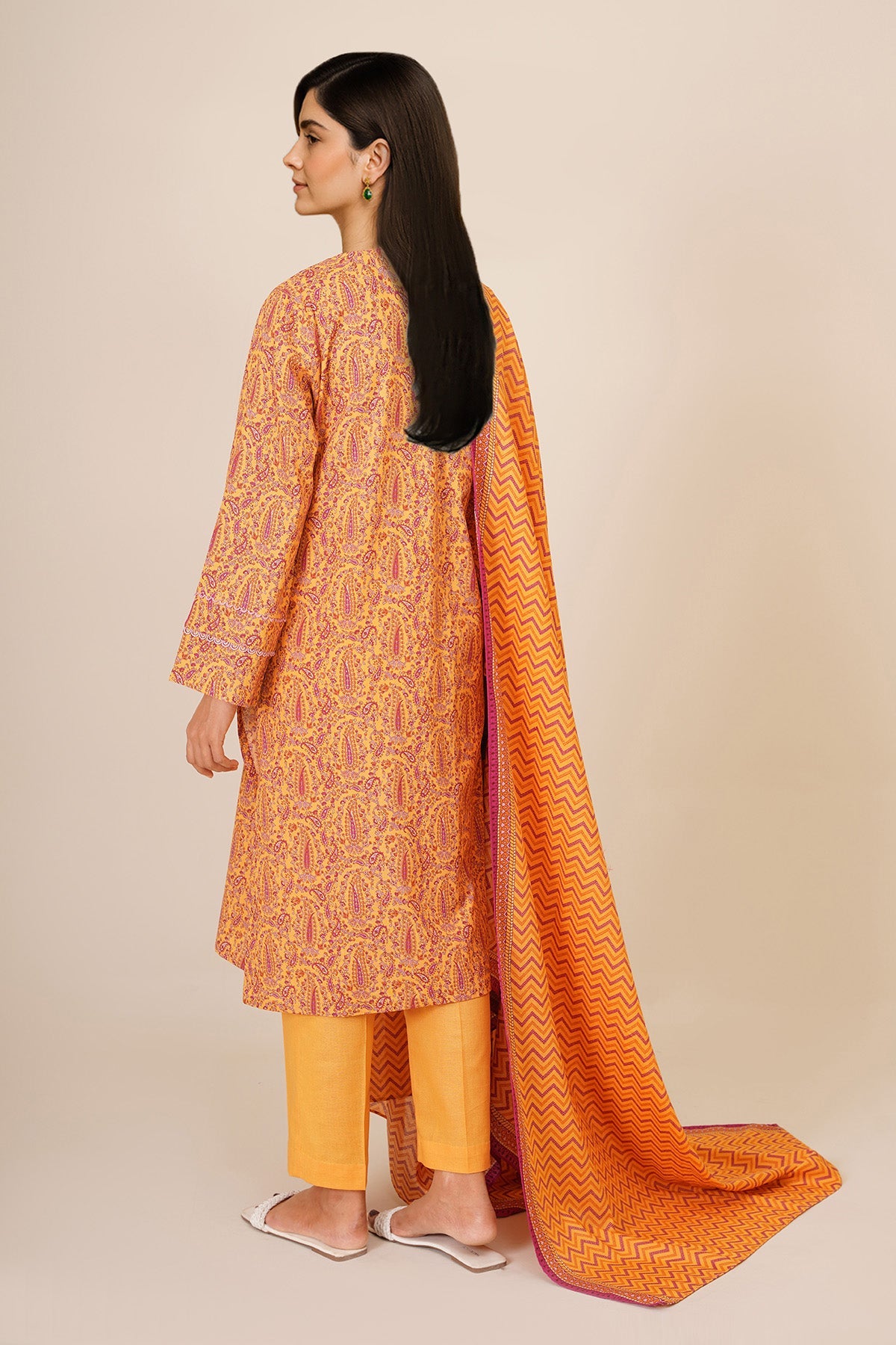 3 Piece - Printed Khaddar Suit - X7136 - Shop Now at Kayseria
