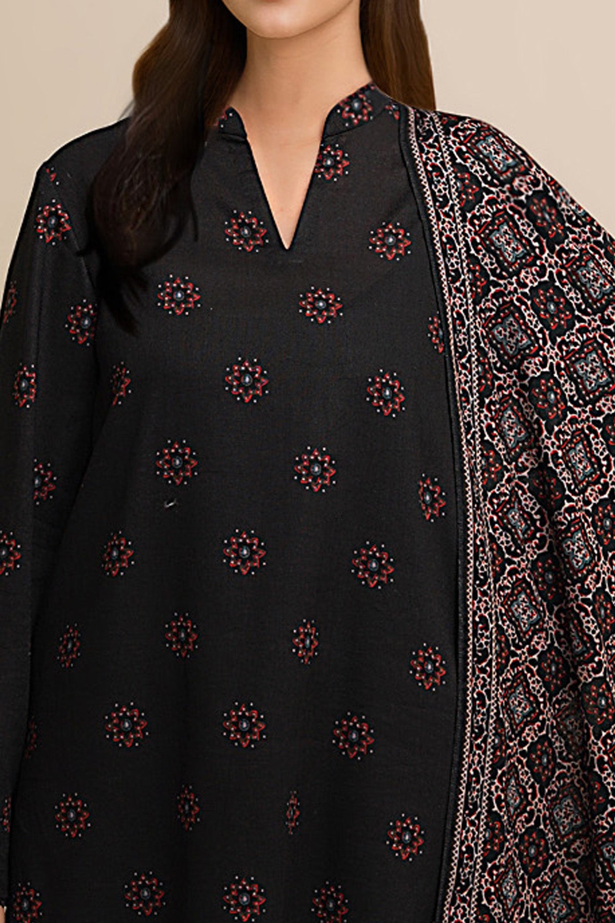 3 Piece - Printed Khaddar Suit - X7139 - Shop Now at Kayseria