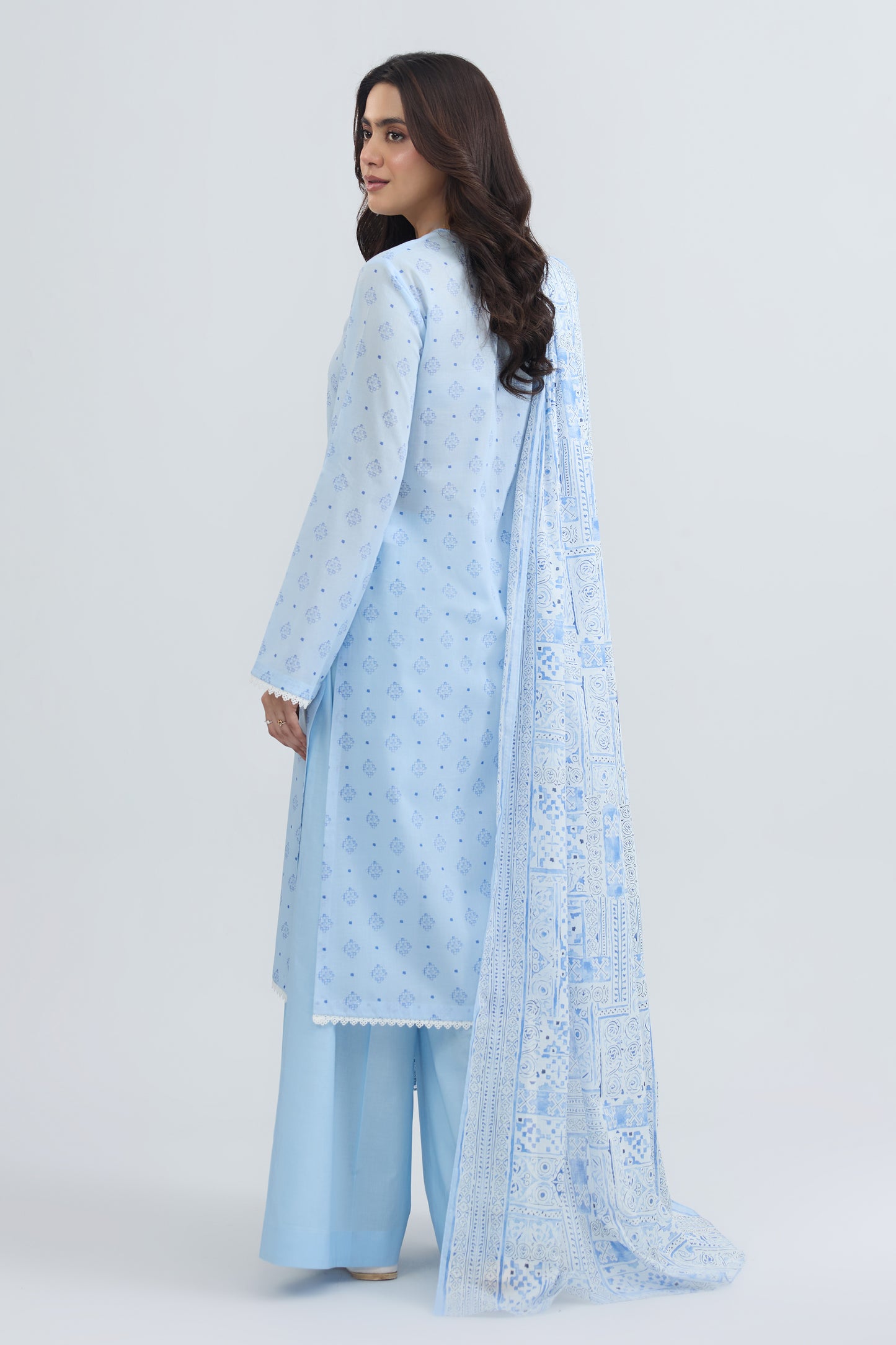LAWN | EMBROIDERED