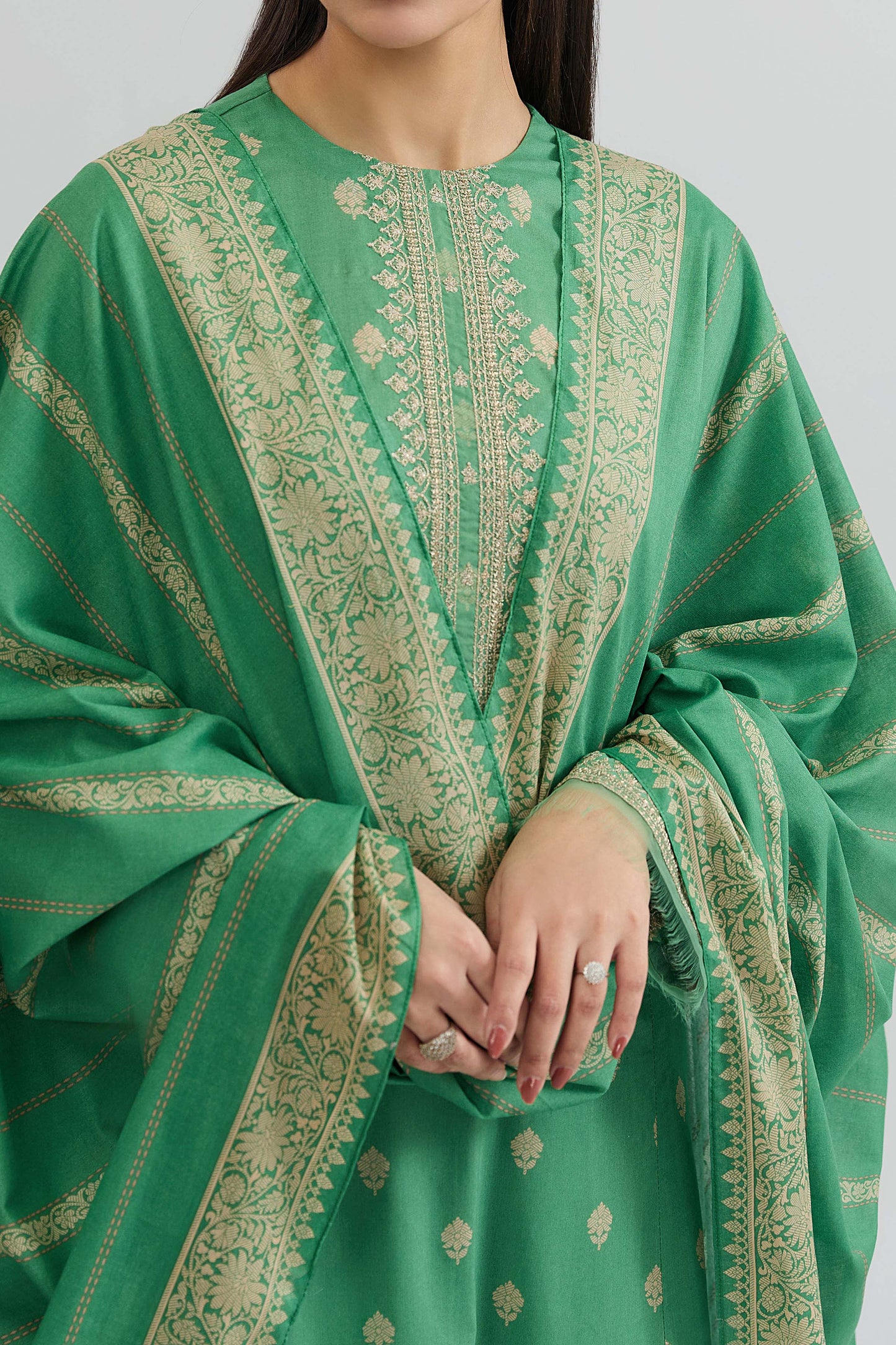 LAWN | EMBROIDERED
