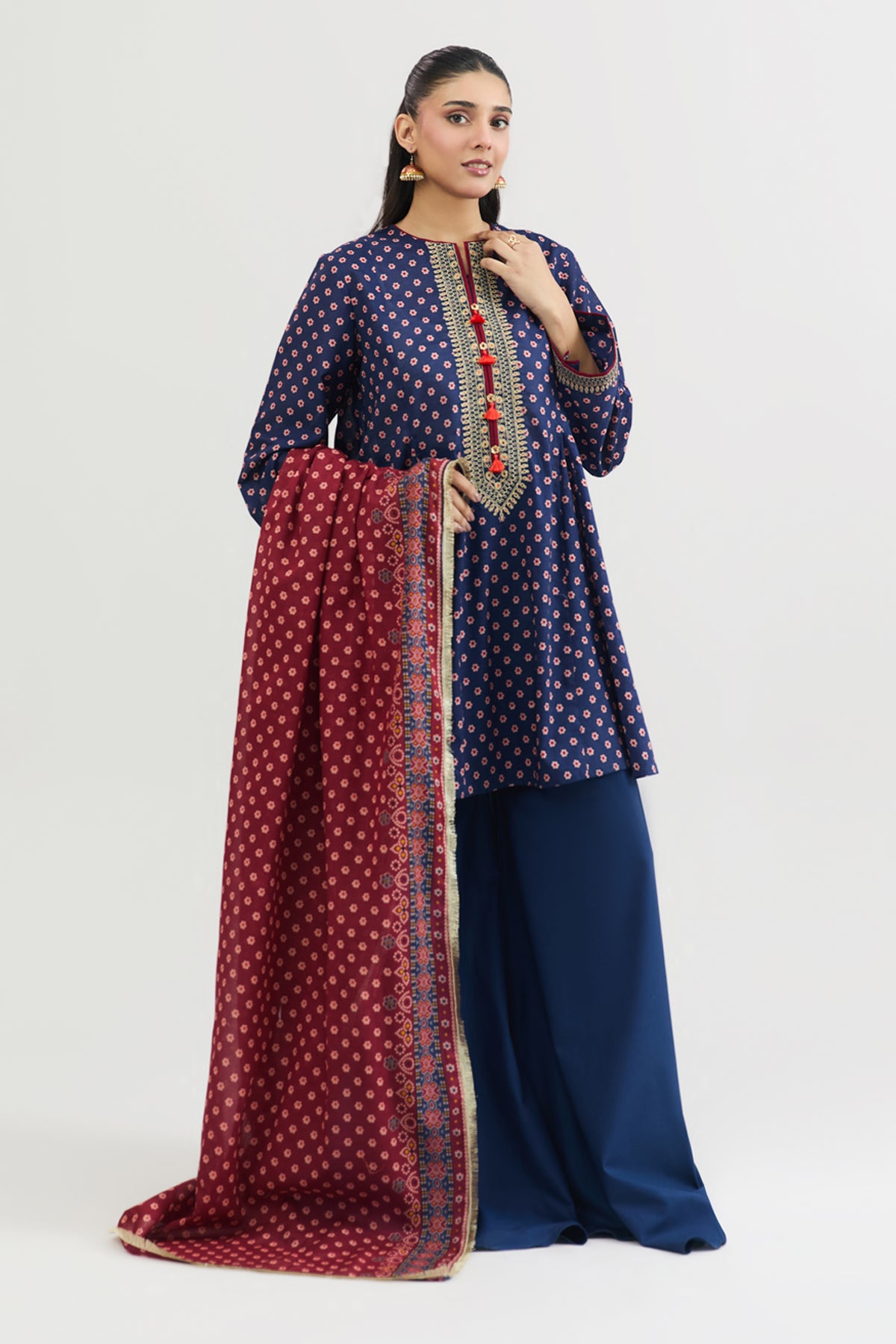LAWN | EMBROIDERED - Shop Now at Kayseria