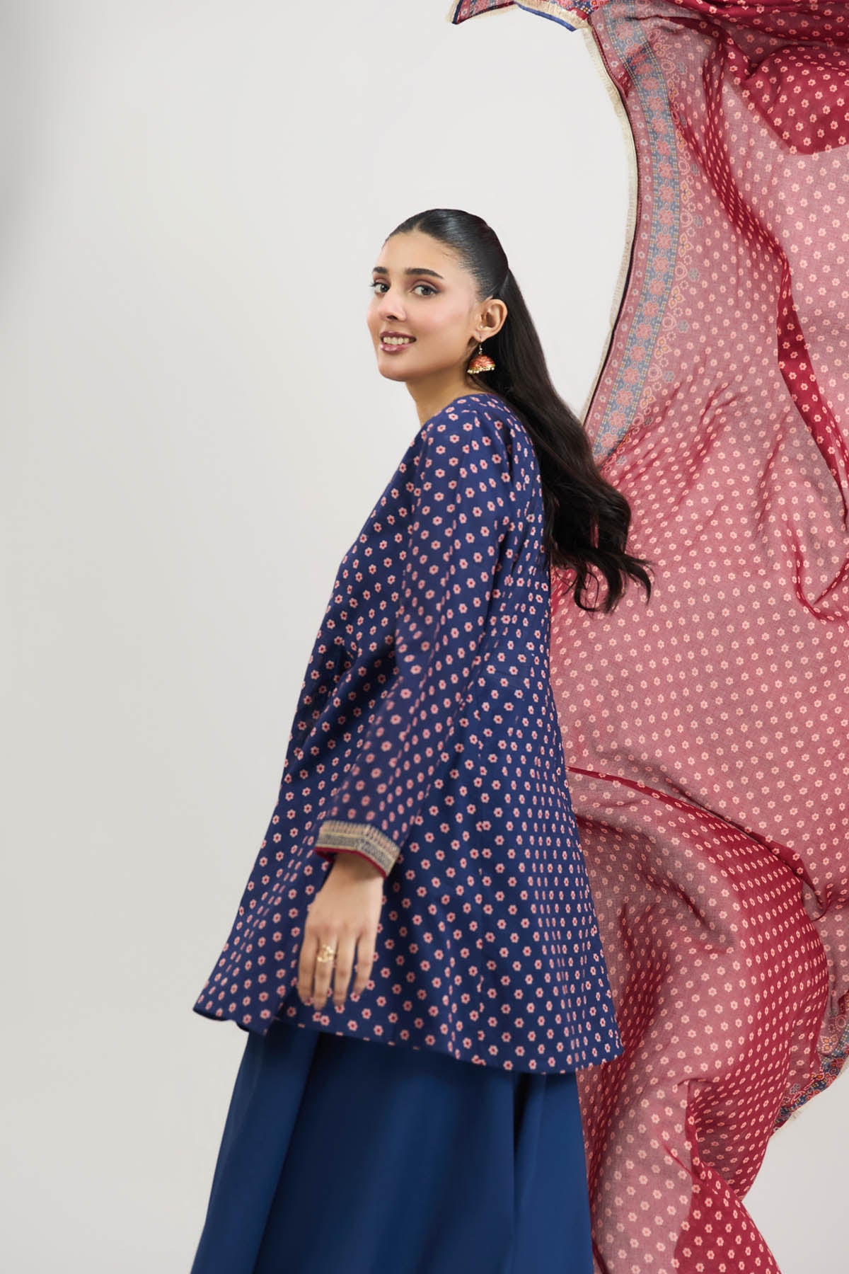 LAWN | EMBROIDERED - Shop Now at Kayseria
