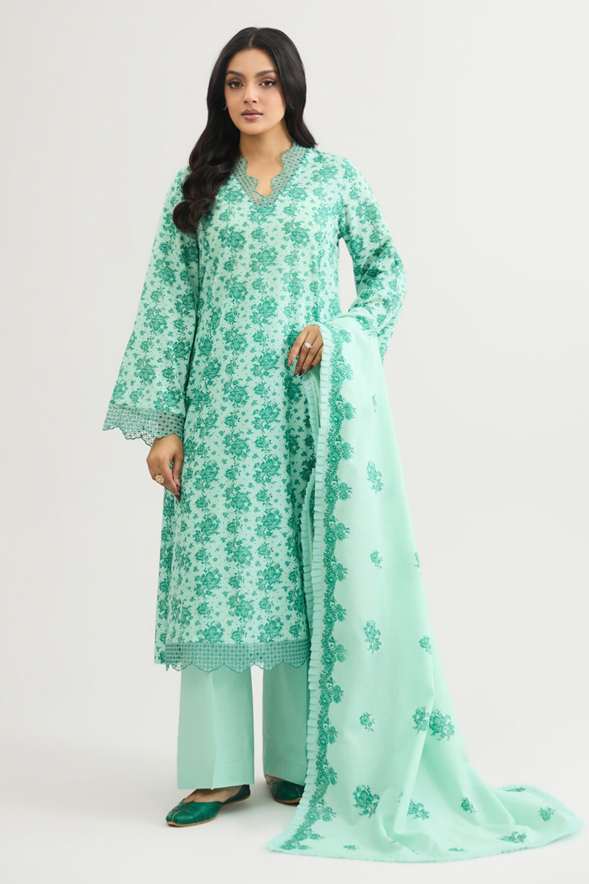LAWN | EMBROIDERED - Shop Now at Kayseria