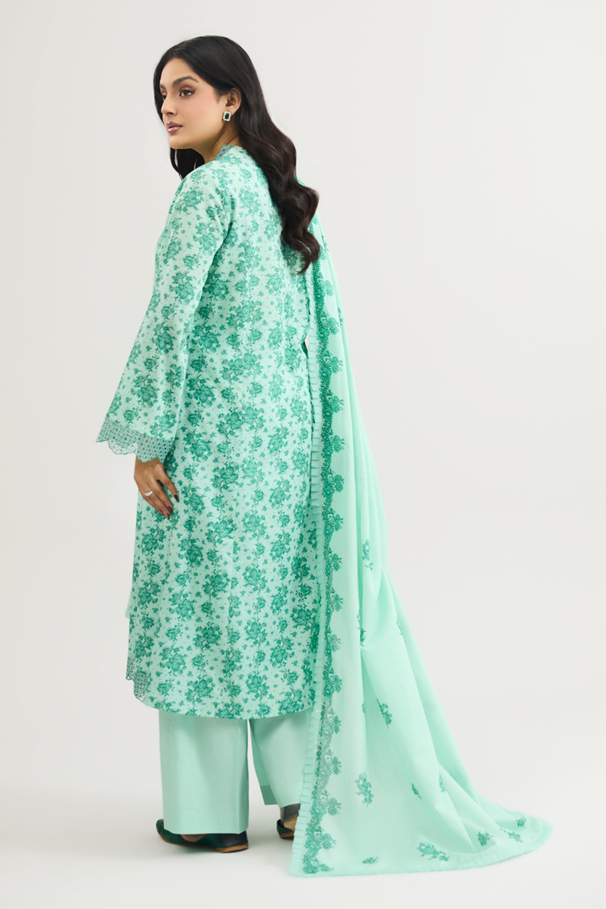 LAWN | EMBROIDERED - Shop Now at Kayseria
