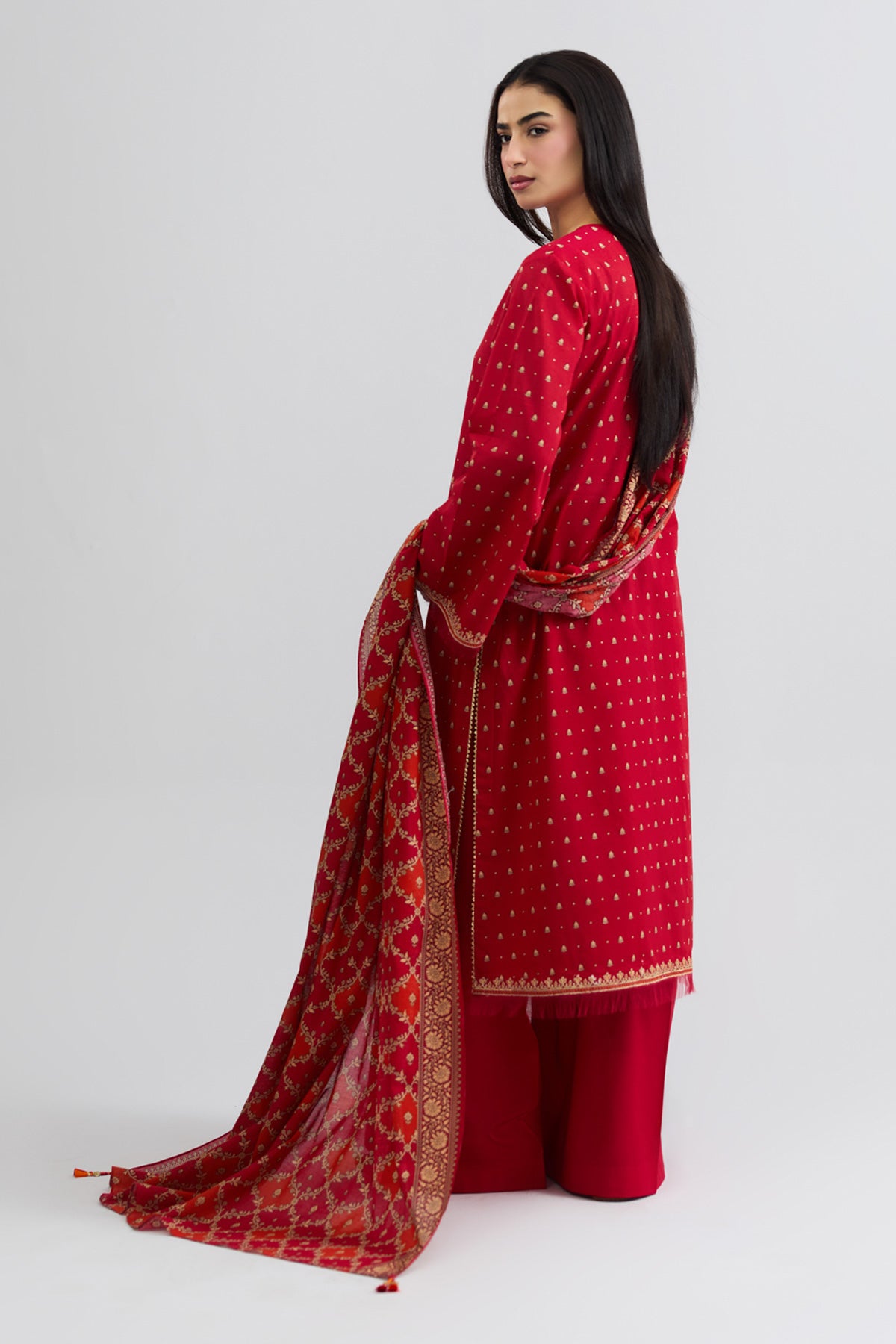 LAWN | EMBROIDERED - Shop Now at Kayseria