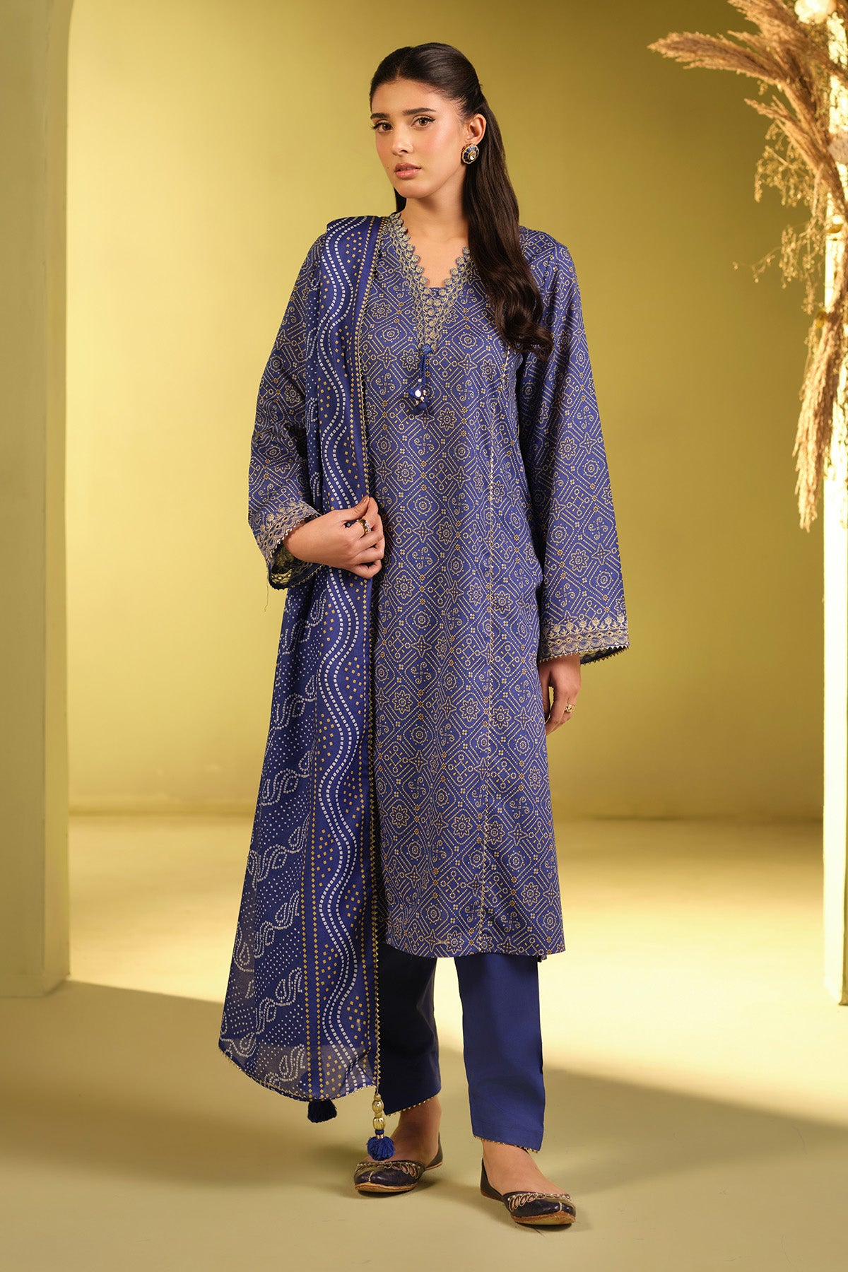 LAWN | EMBROIDERED - Shop Now at Kayseria