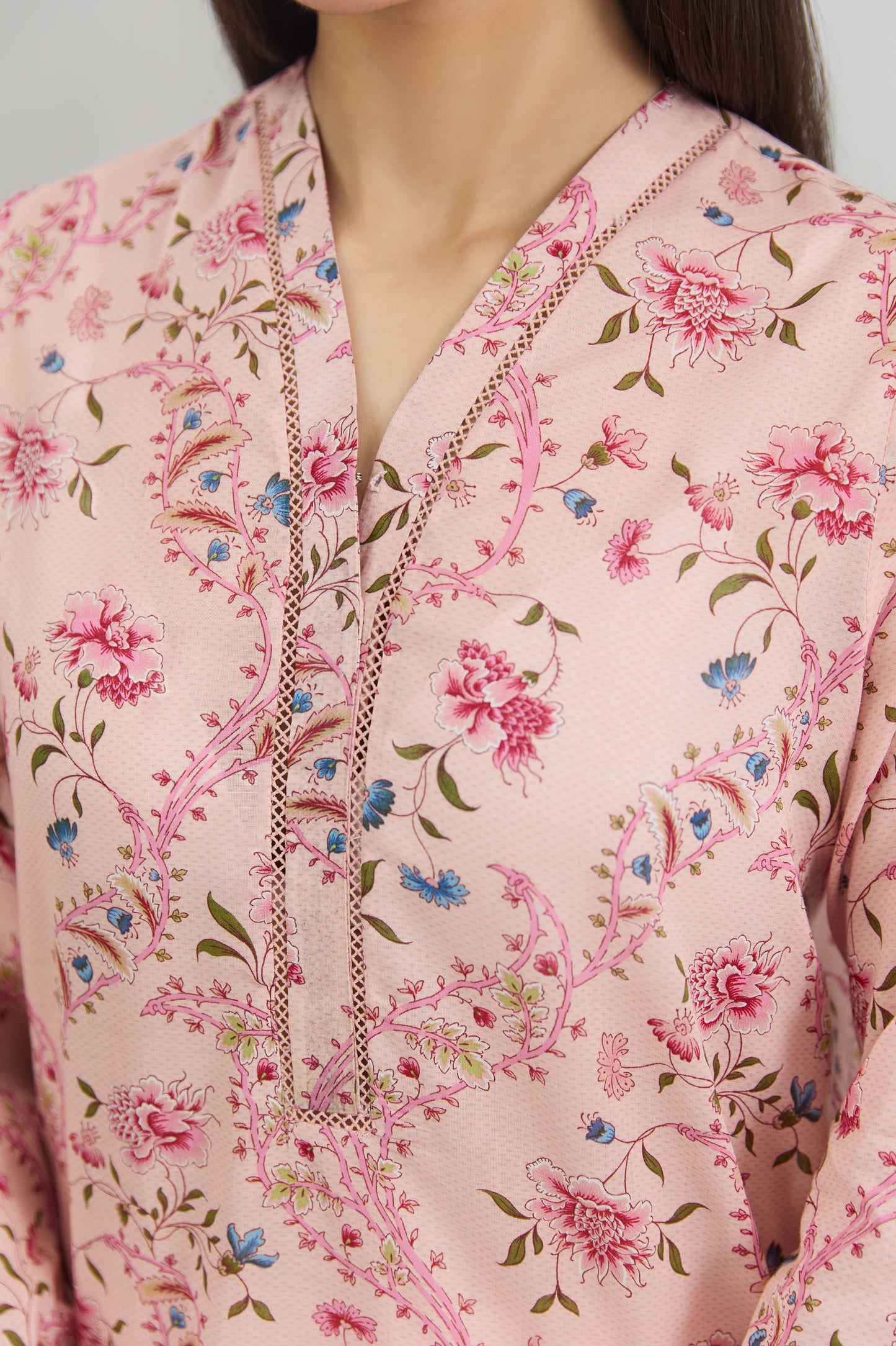 LAWN | EMBROIDERED