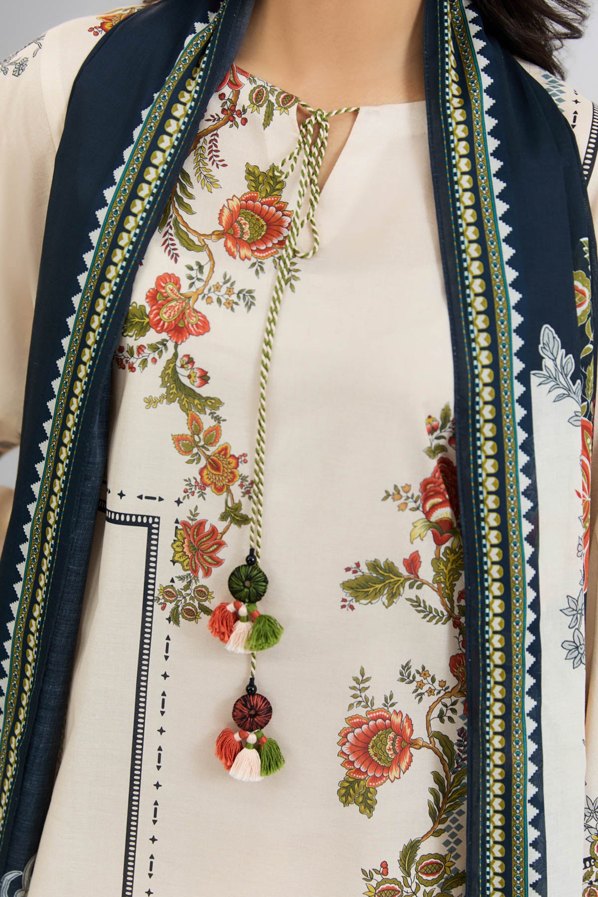 LAWN | PRINTED - Shop Now at Kayseria