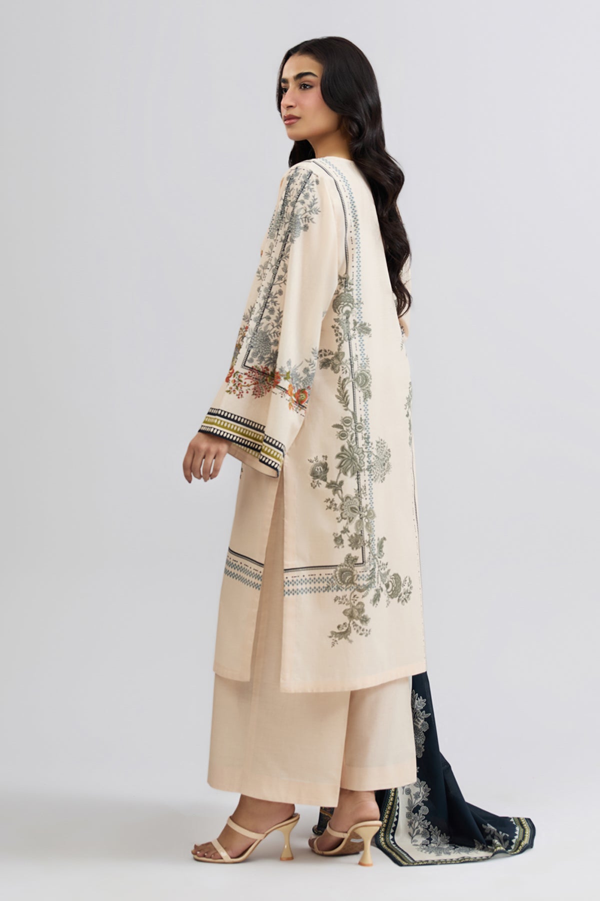 LAWN | PRINTED - Shop Now at Kayseria