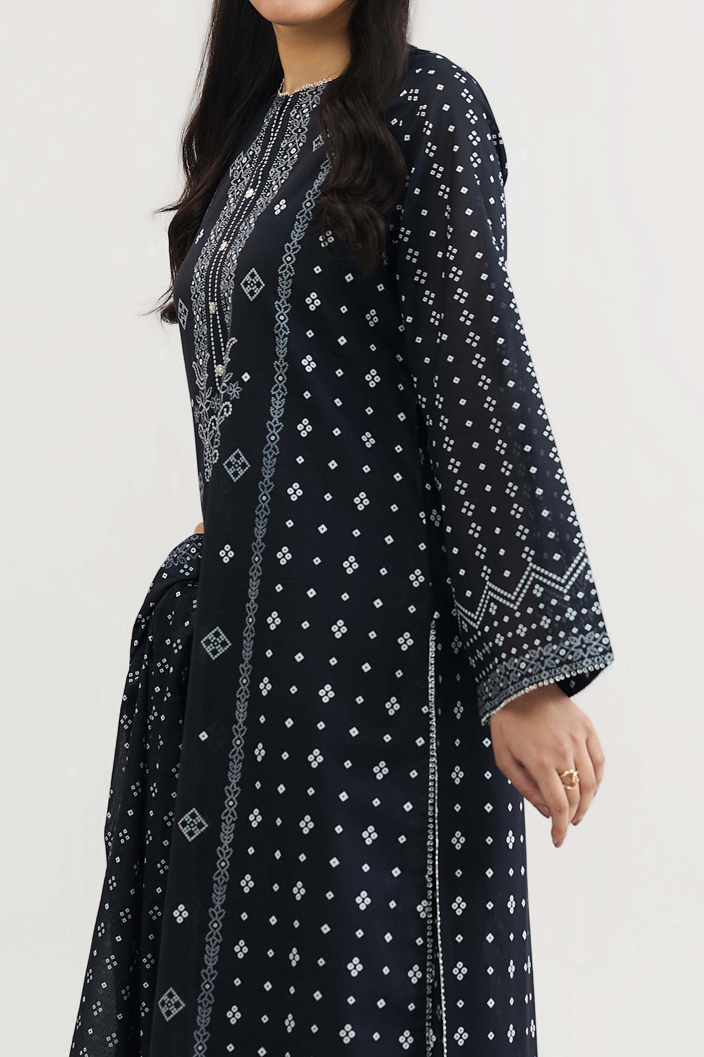 LAWN | PRINTED