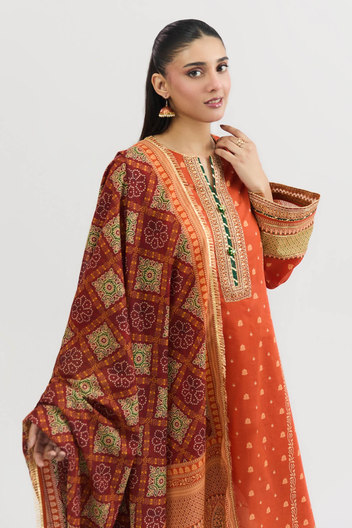 LAWN | EMBROIDERED - Shop Now at Kayseria