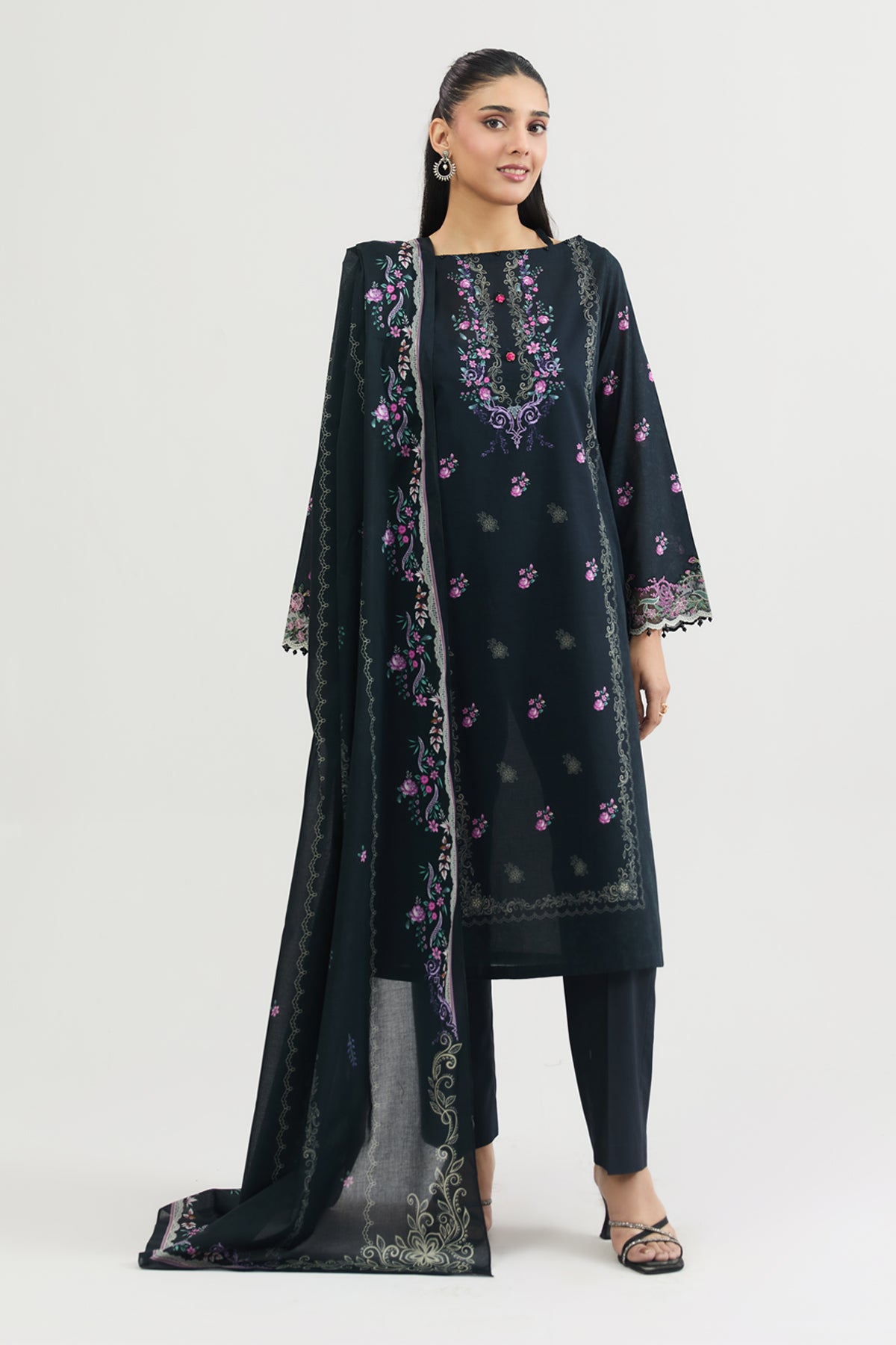 LAWN | EMBROIDERED - Shop Now at Kayseria