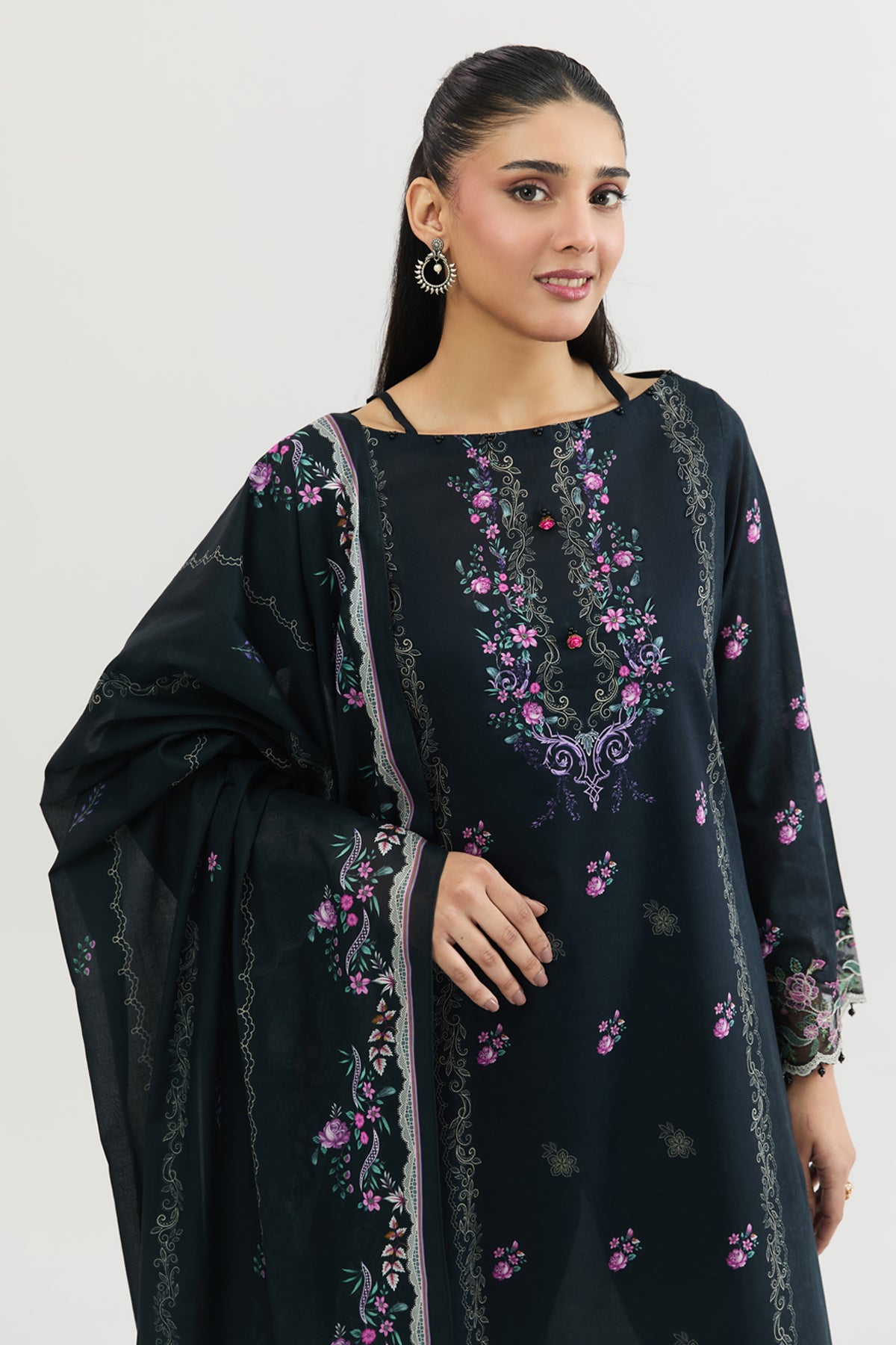 LAWN | EMBROIDERED - Shop Now at Kayseria