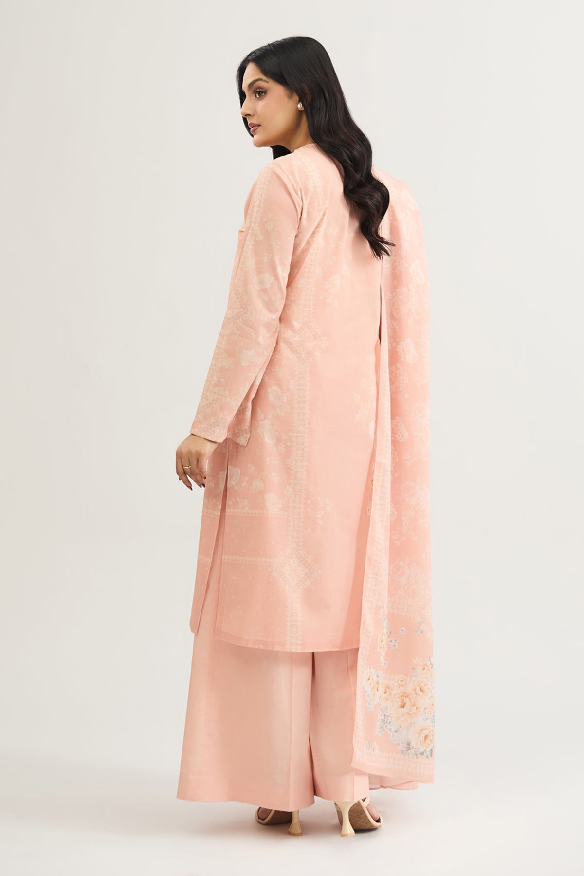 LAWN | EMBROIDERED - Shop Now at Kayseria