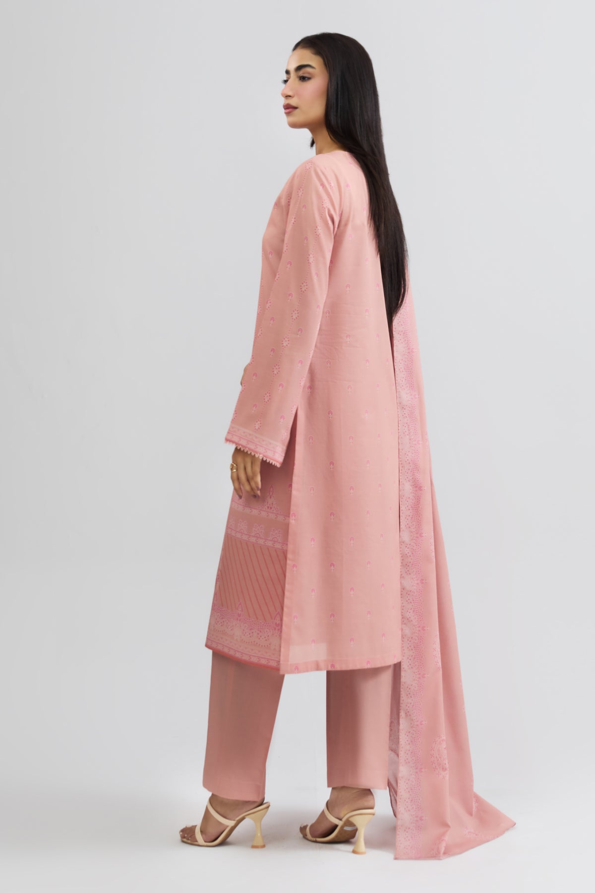 LAWN | EMBROIDERED - Shop Now at Kayseria