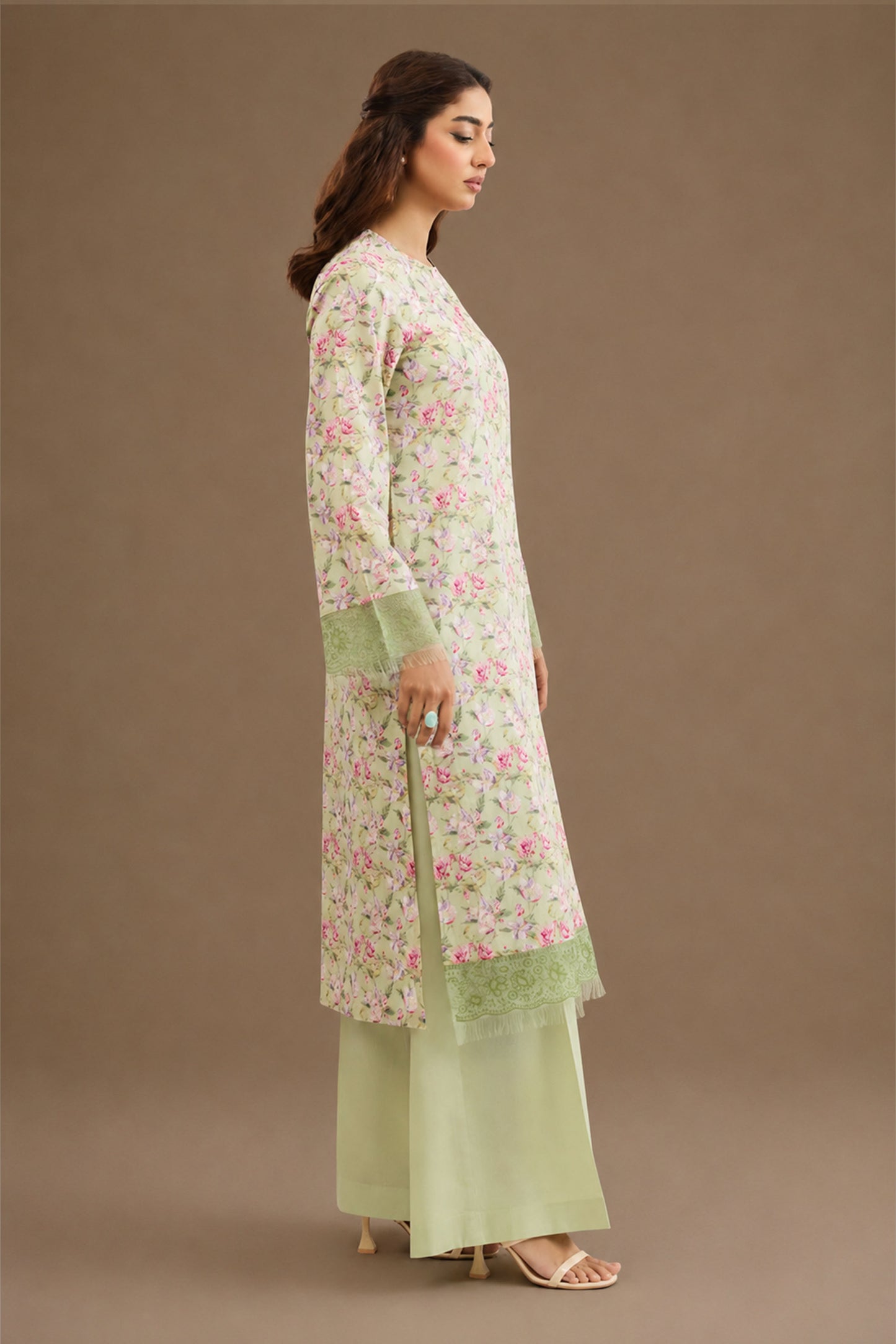 LAWN | EMBROIDERED