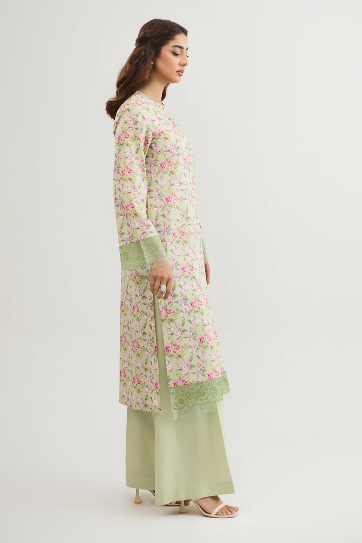 LAWN | EMBROIDERED - Shop Now at Kayseria