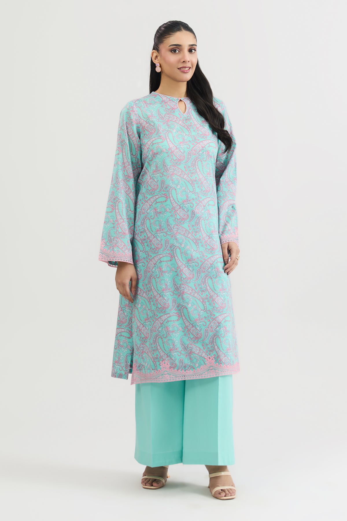 LAWN | EMBROIDERED - Shop Now at Kayseria