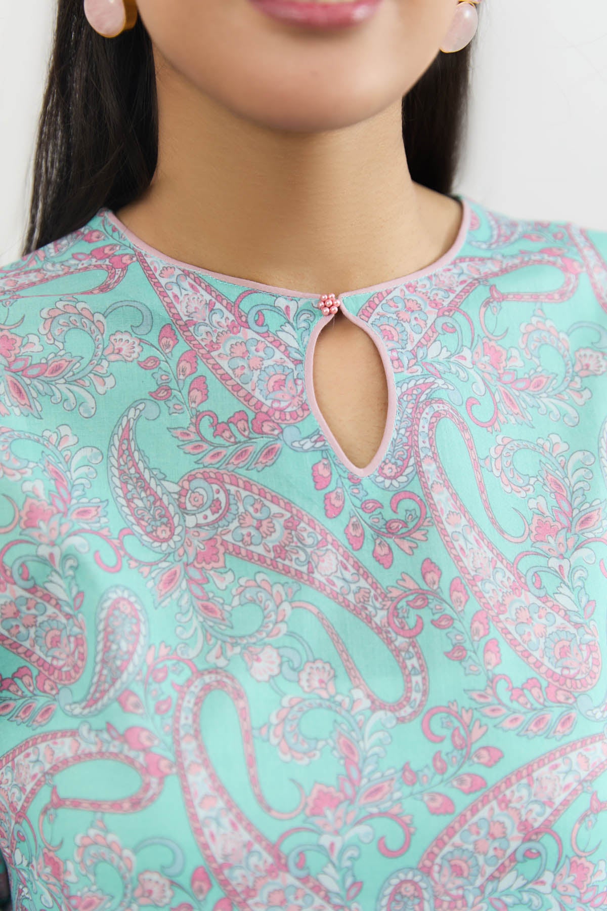 LAWN | EMBROIDERED - Shop Now at Kayseria