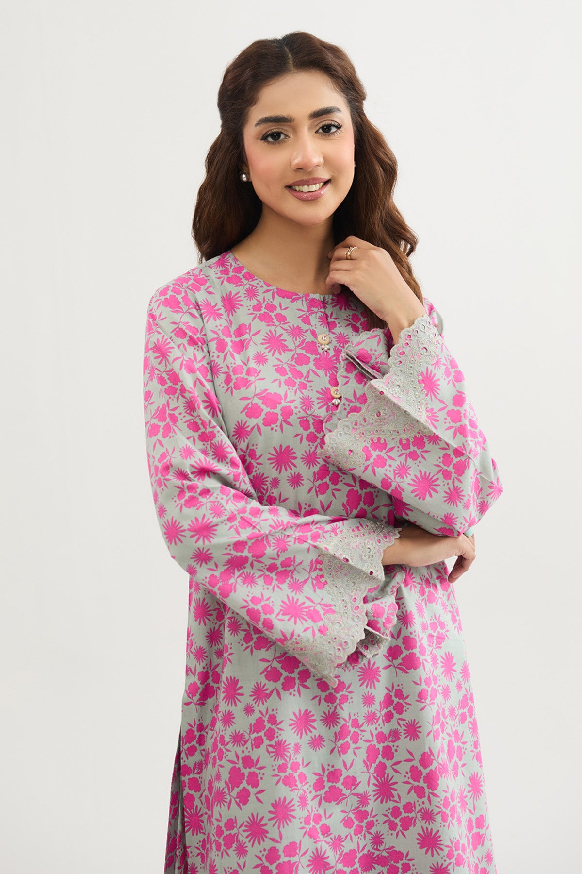 LAWN | EMBROIDERED - Shop Now at Kayseria