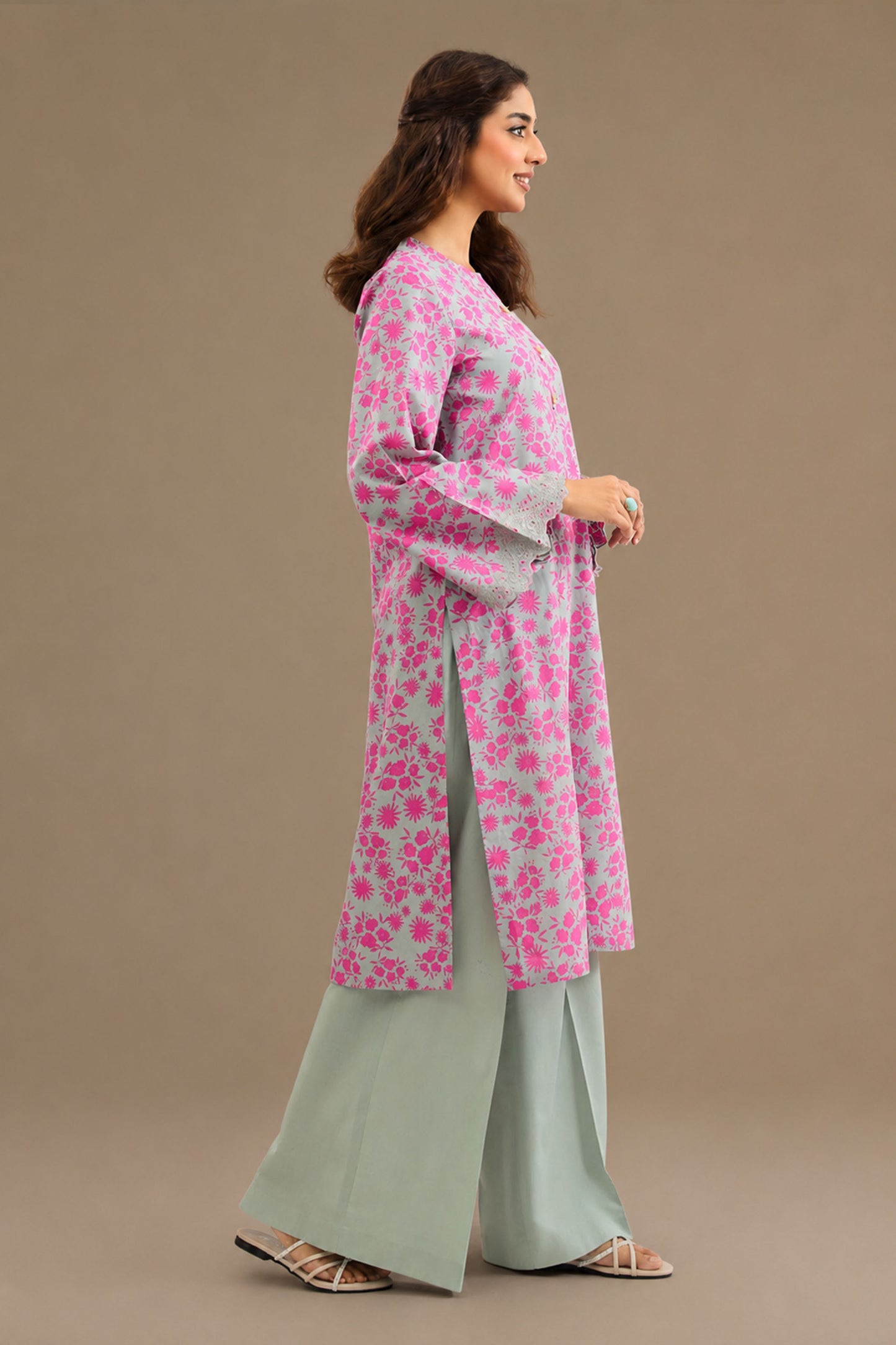 LAWN | EMBROIDERED