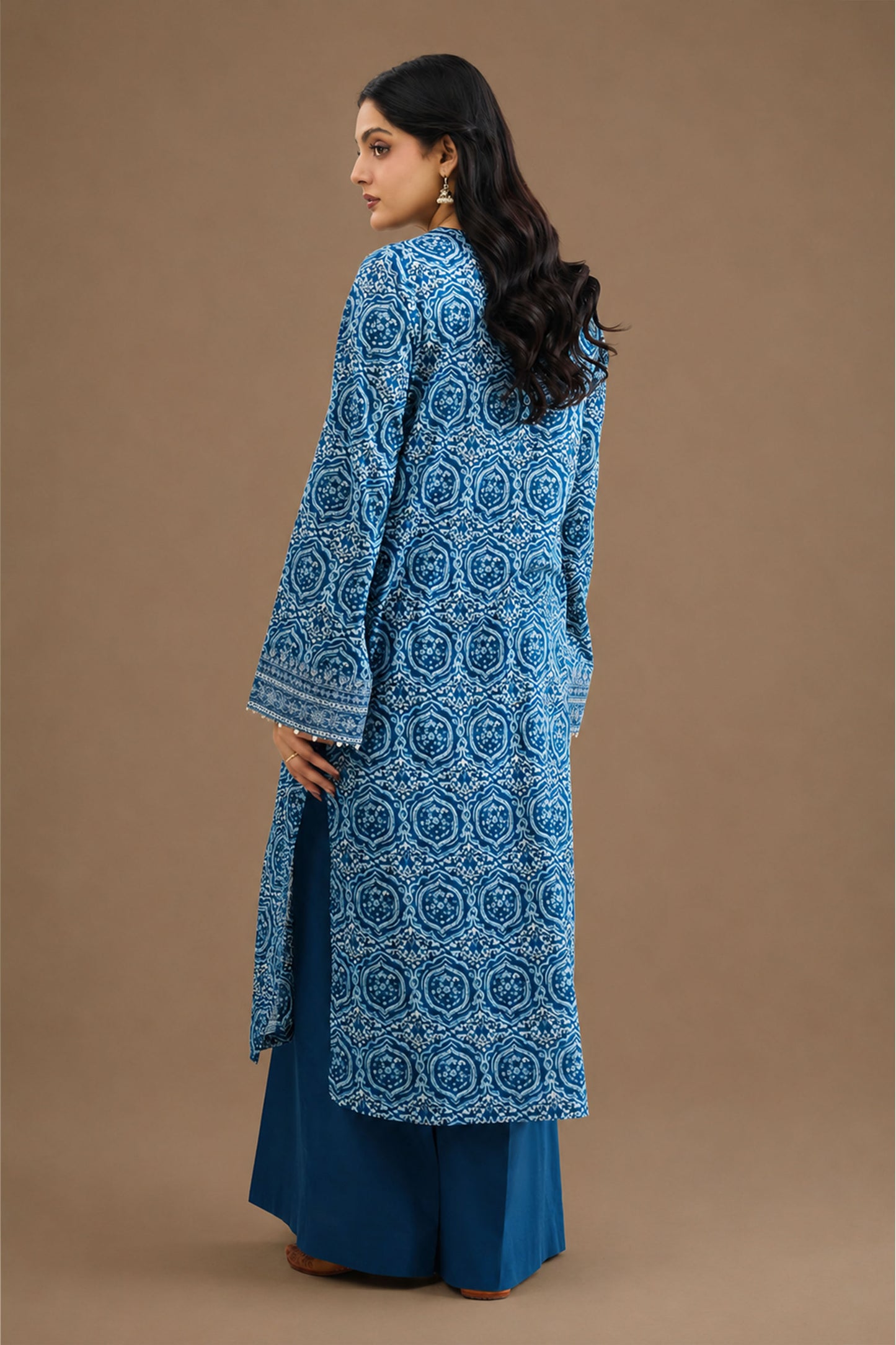 LAWN | EMBROIDERED