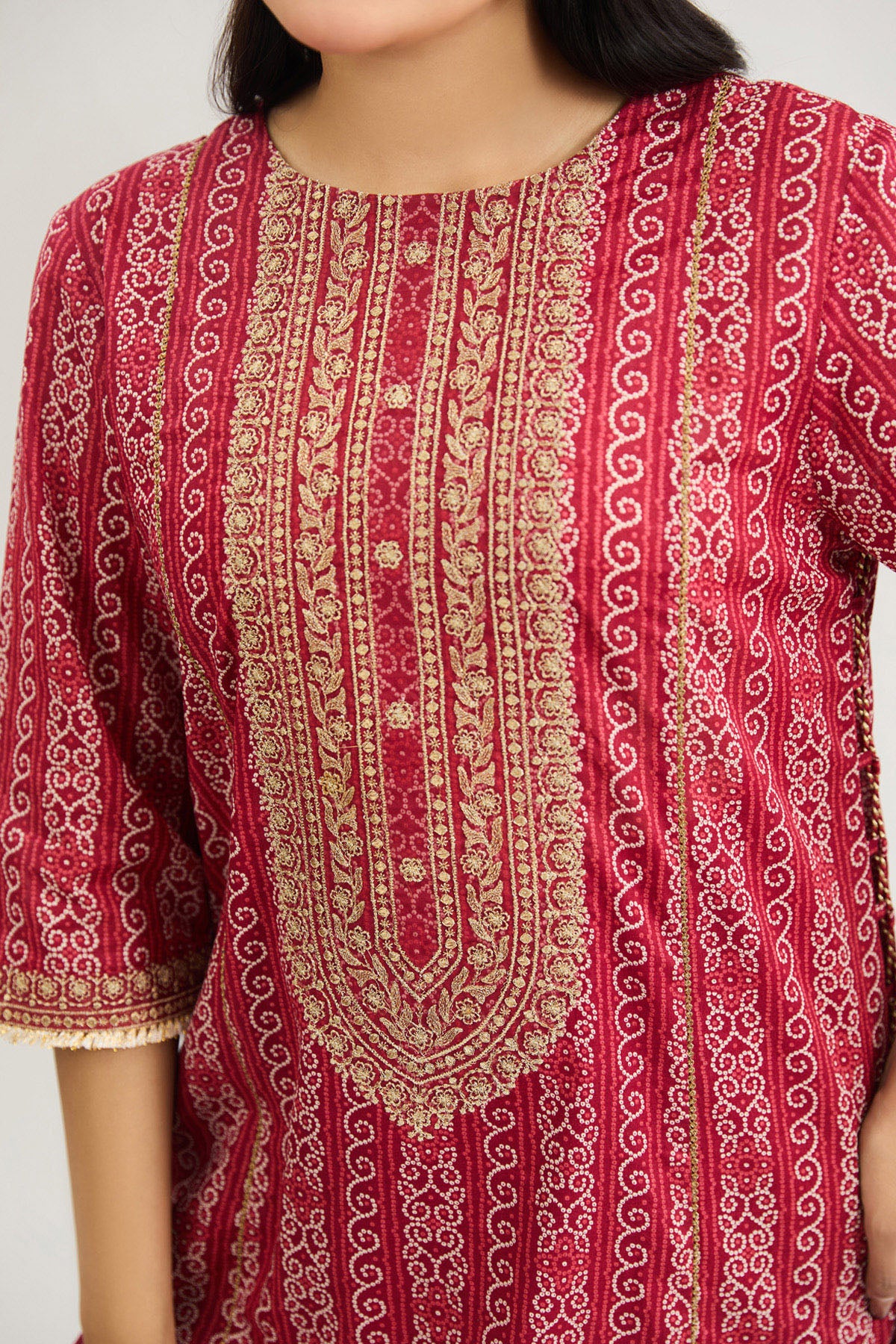 LAWN | EMBROIDERED - Shop Now at Kayseria