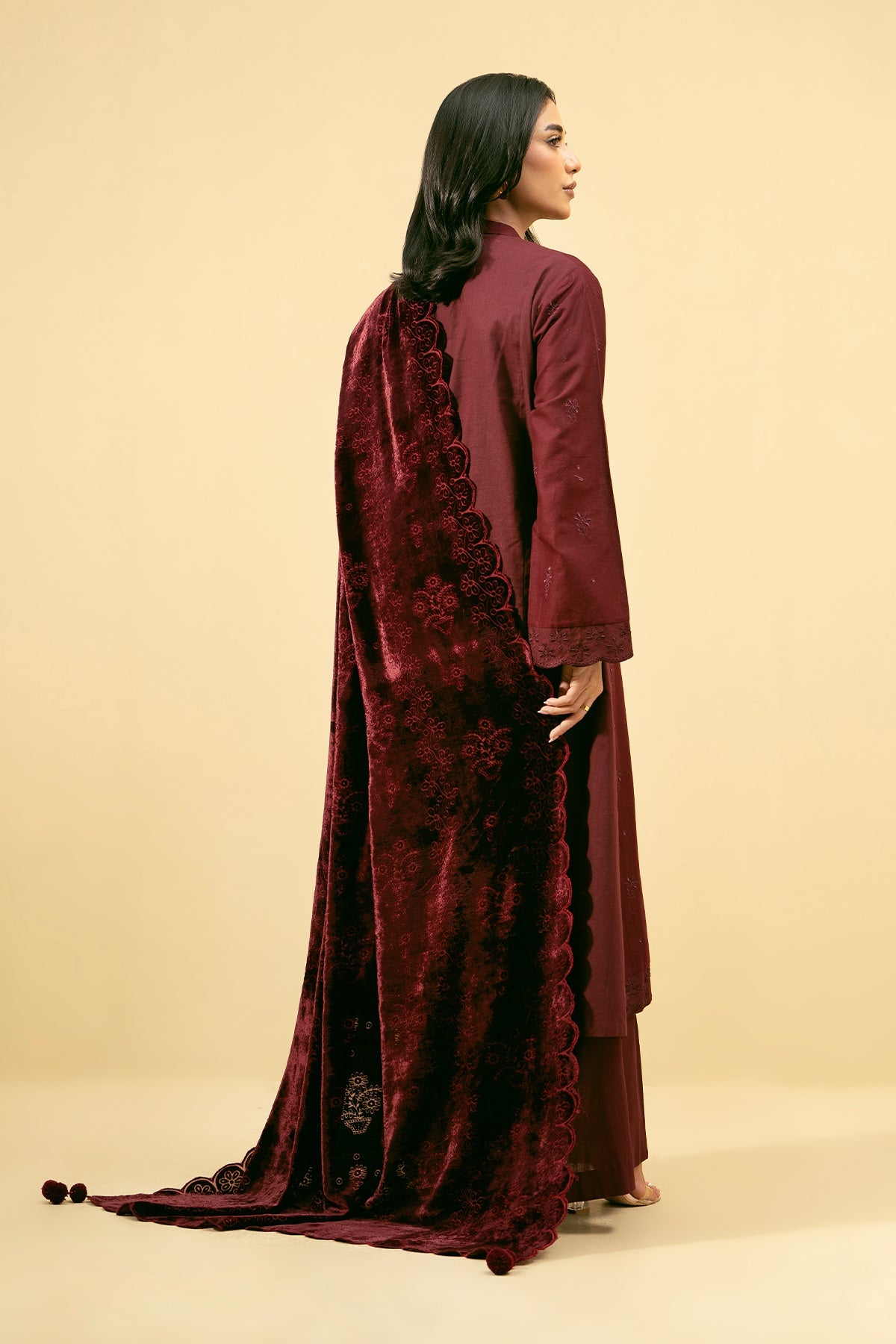 3 Piece - Embroidered Khaddar Suit - Shop Now at Kayseria