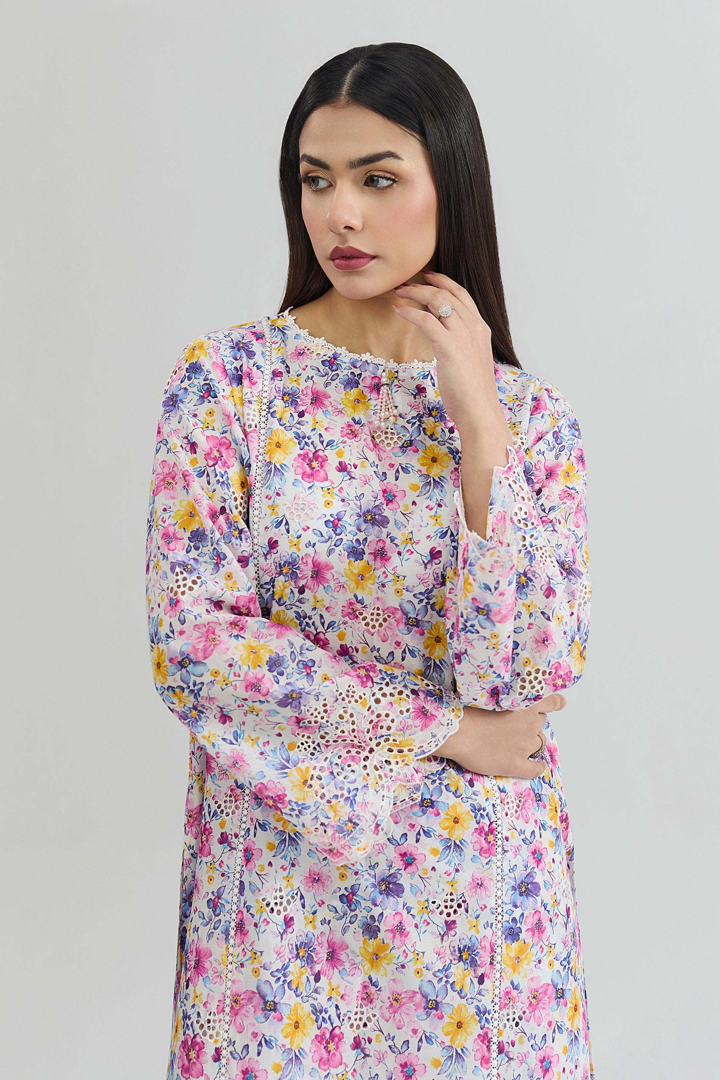 LAWN | EMBROIDERED