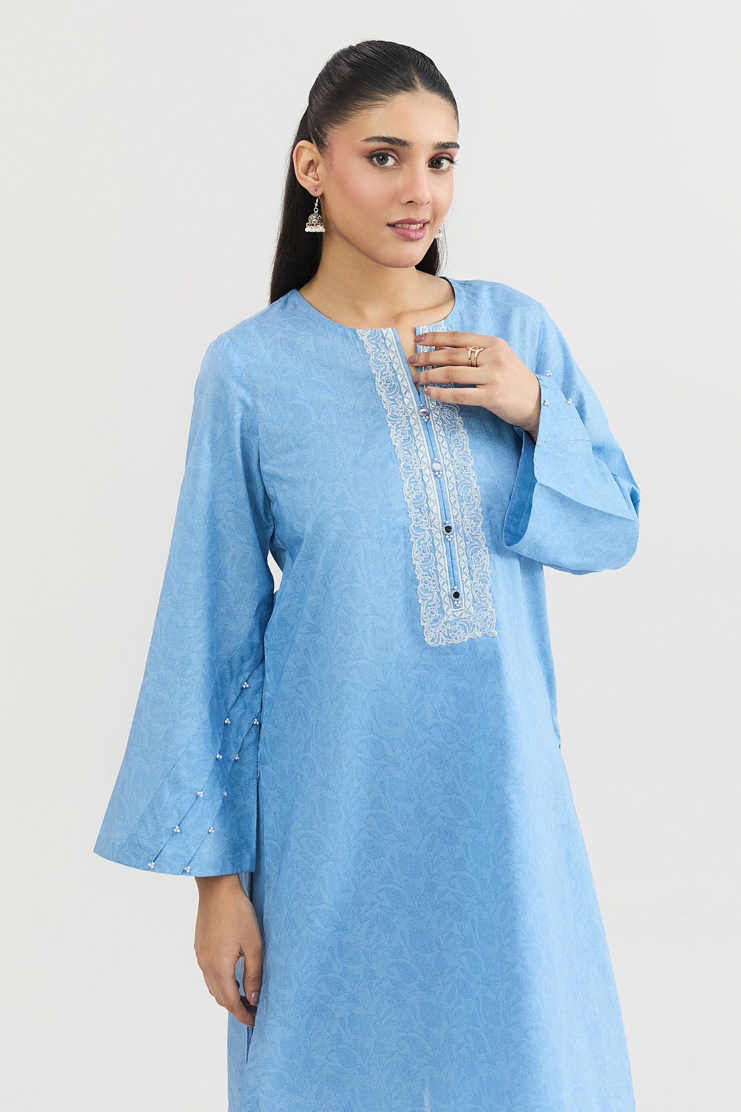 LAWN | EMBROIDERED