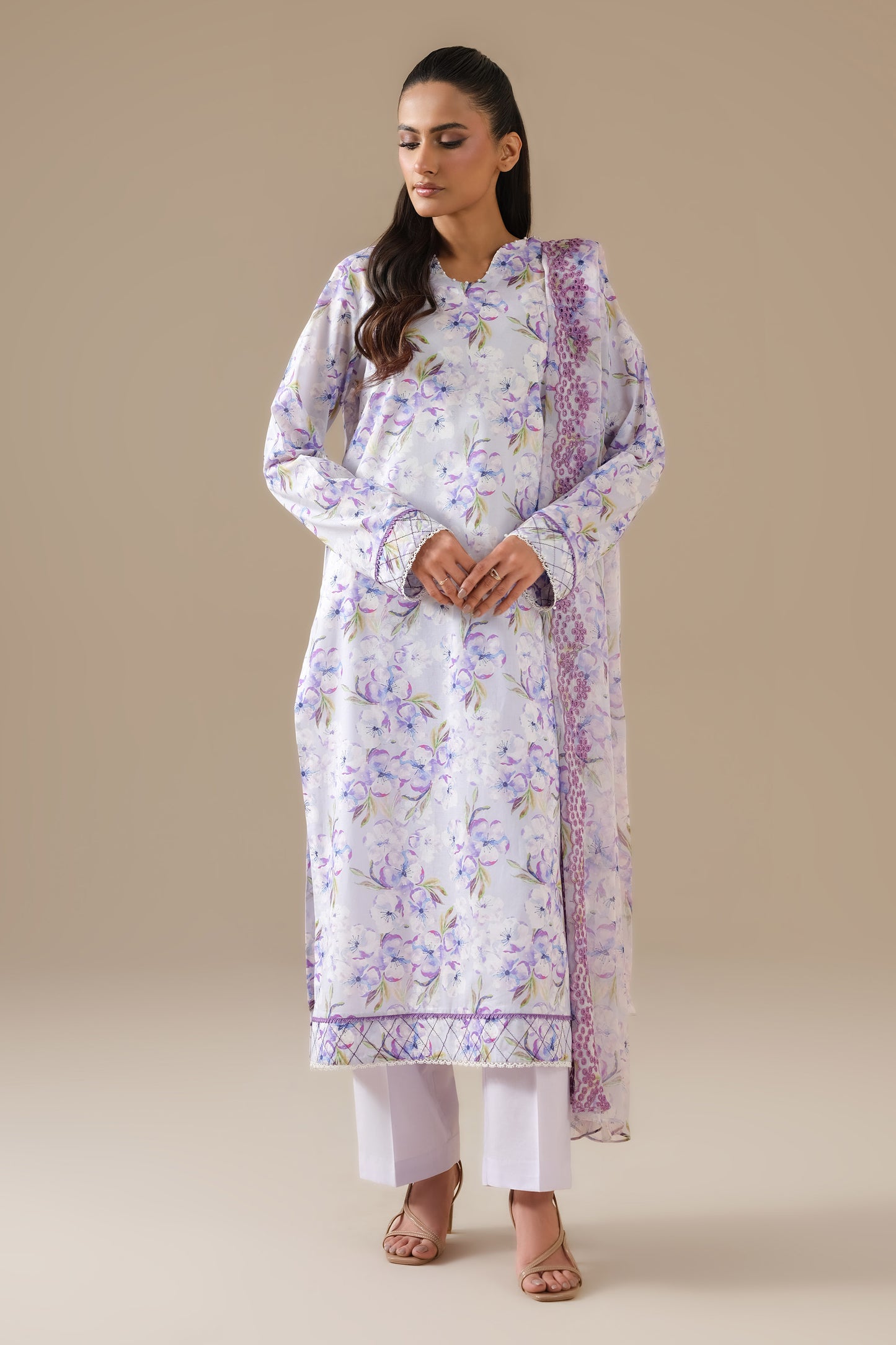 LAWN | EMBROIDERED
