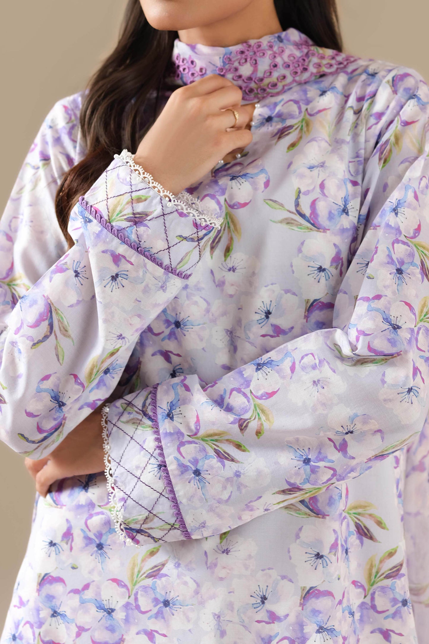 LAWN | EMBROIDERED