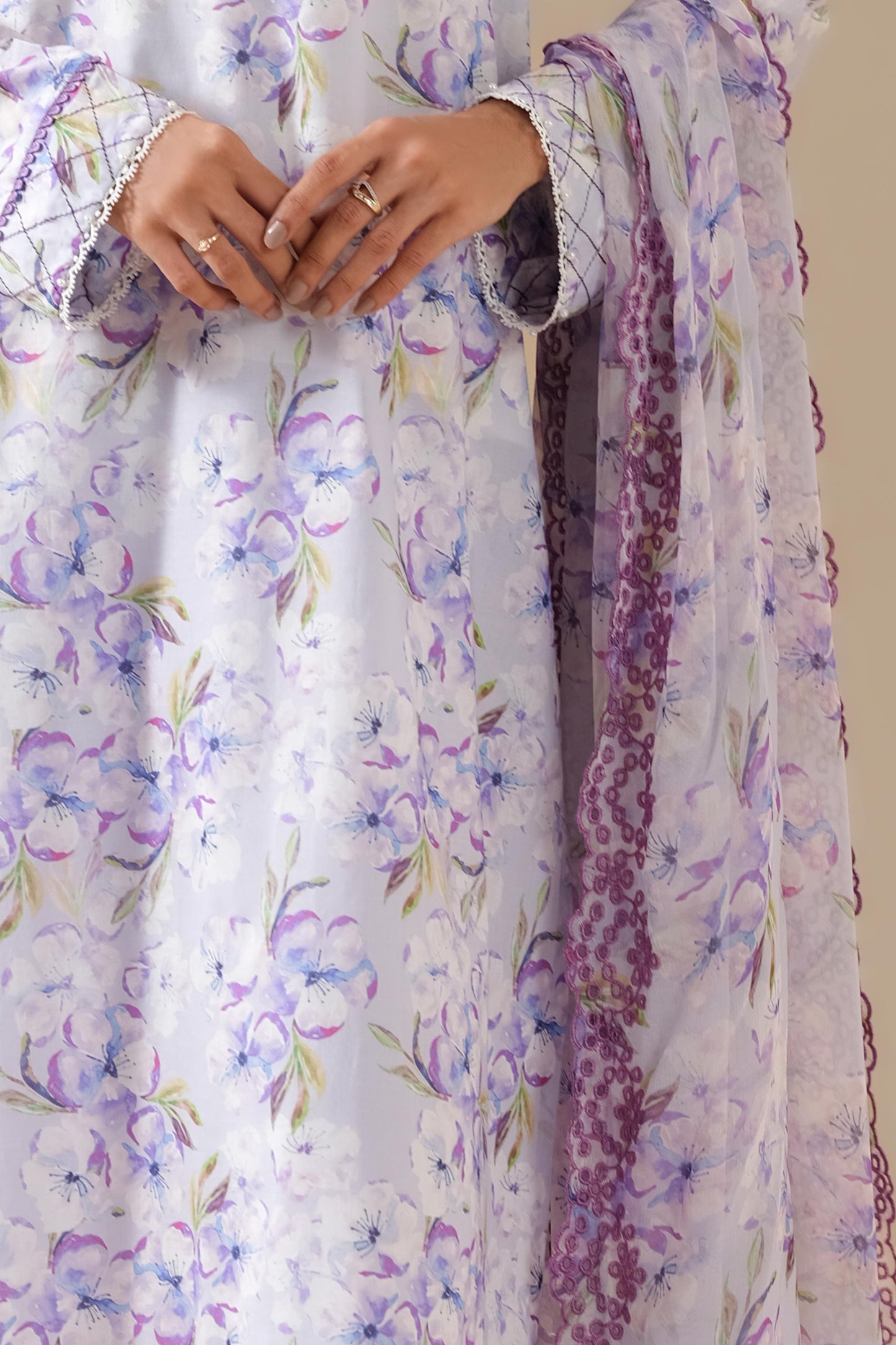 LAWN | EMBROIDERED