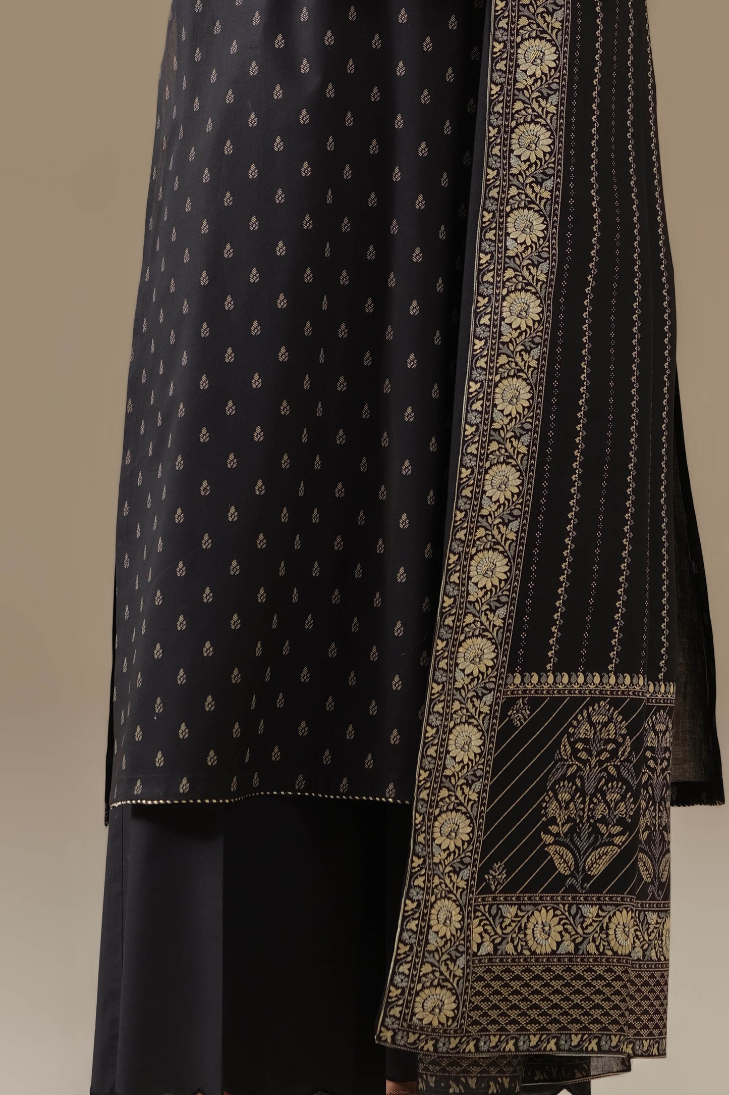 LAWN | PRINTED