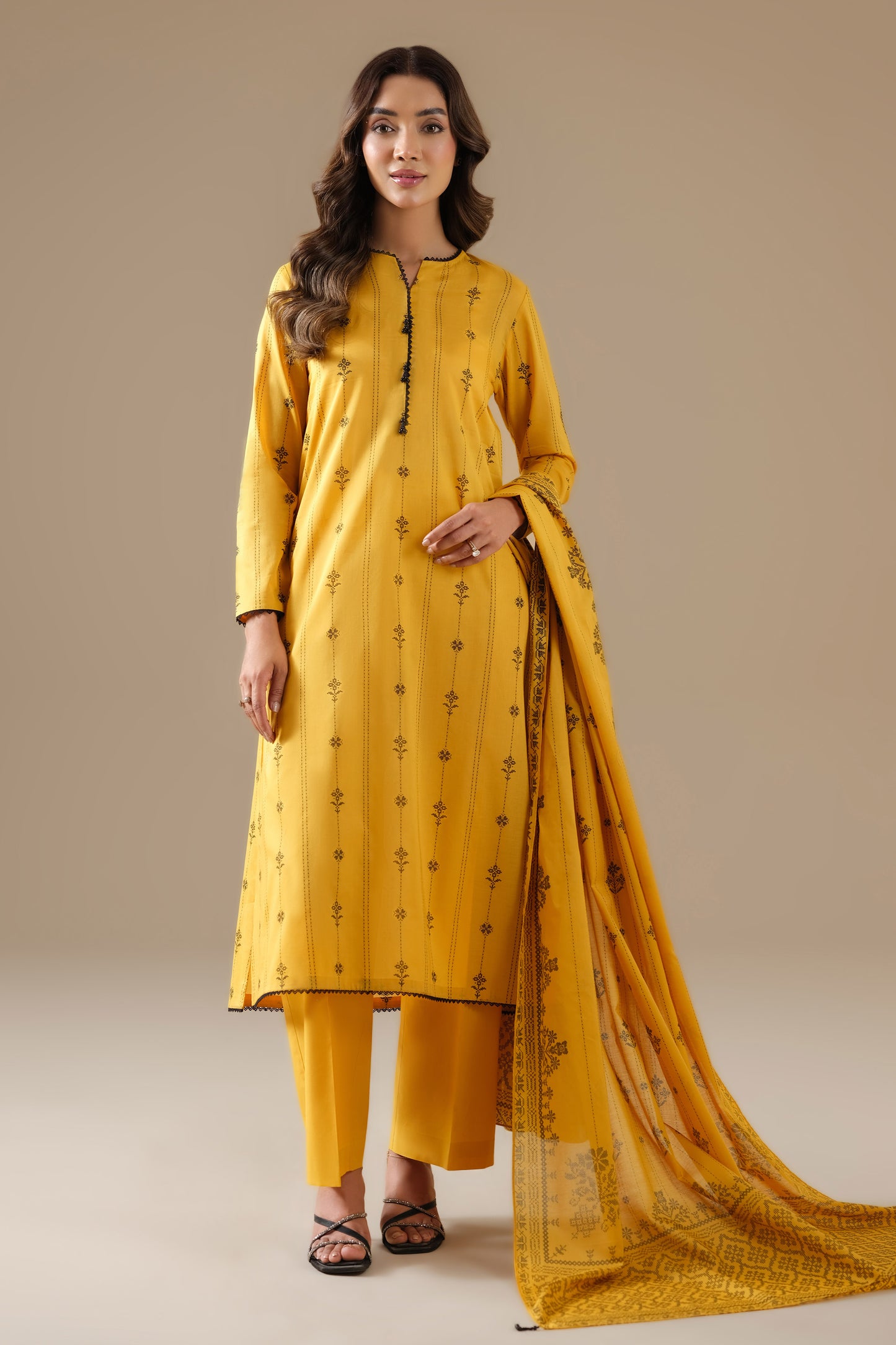 LAWN| PRINTED